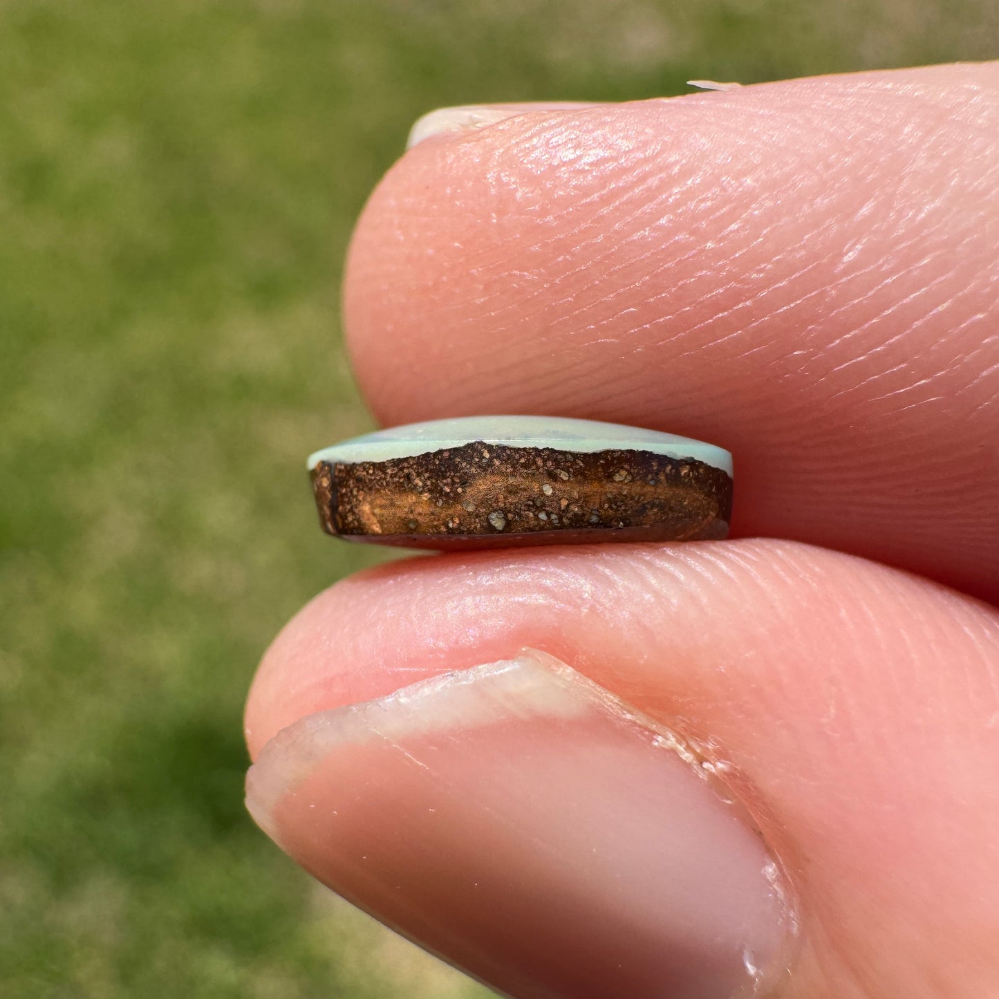 1.44 Ct small boulder opal - Broken River Mining