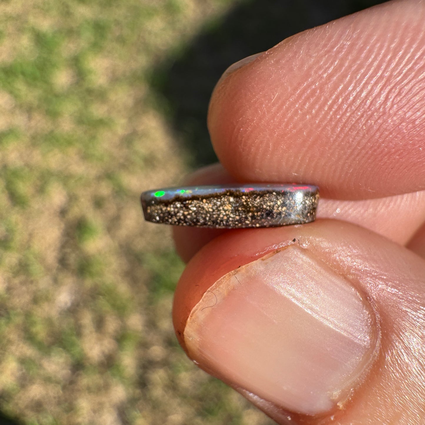 1.82 Ct small boulder opal - Broken River Mining