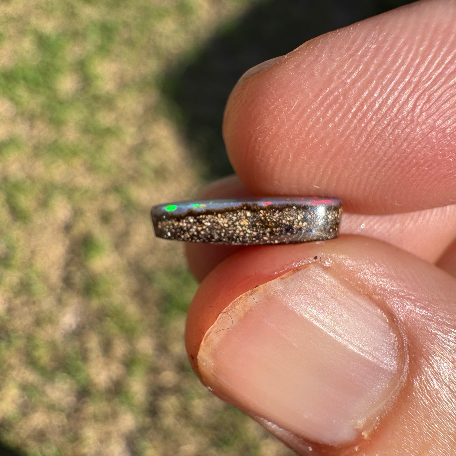 1.82 Ct small boulder opal - Broken River Mining