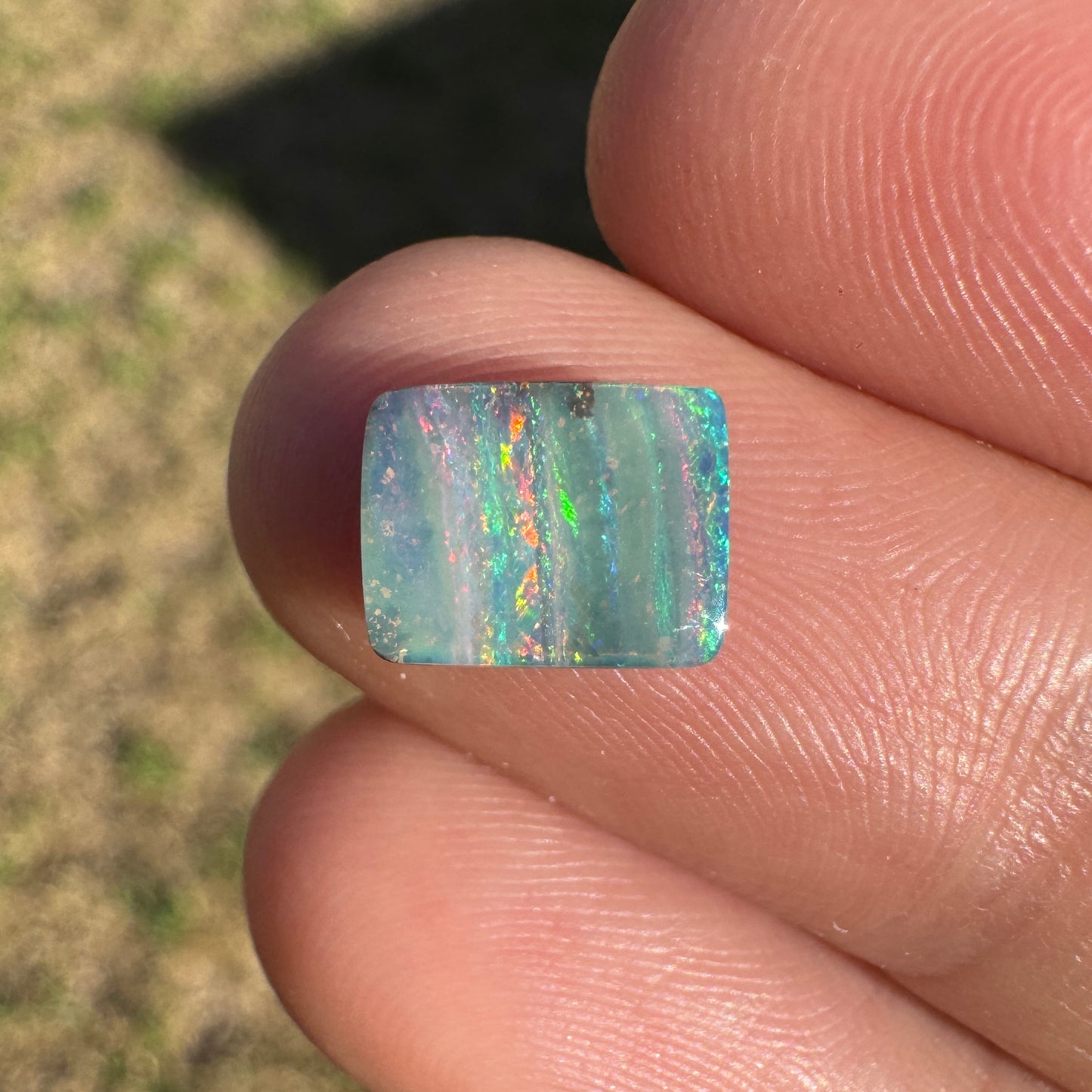 1.59 Ct small boulder opal - Broken River Mining