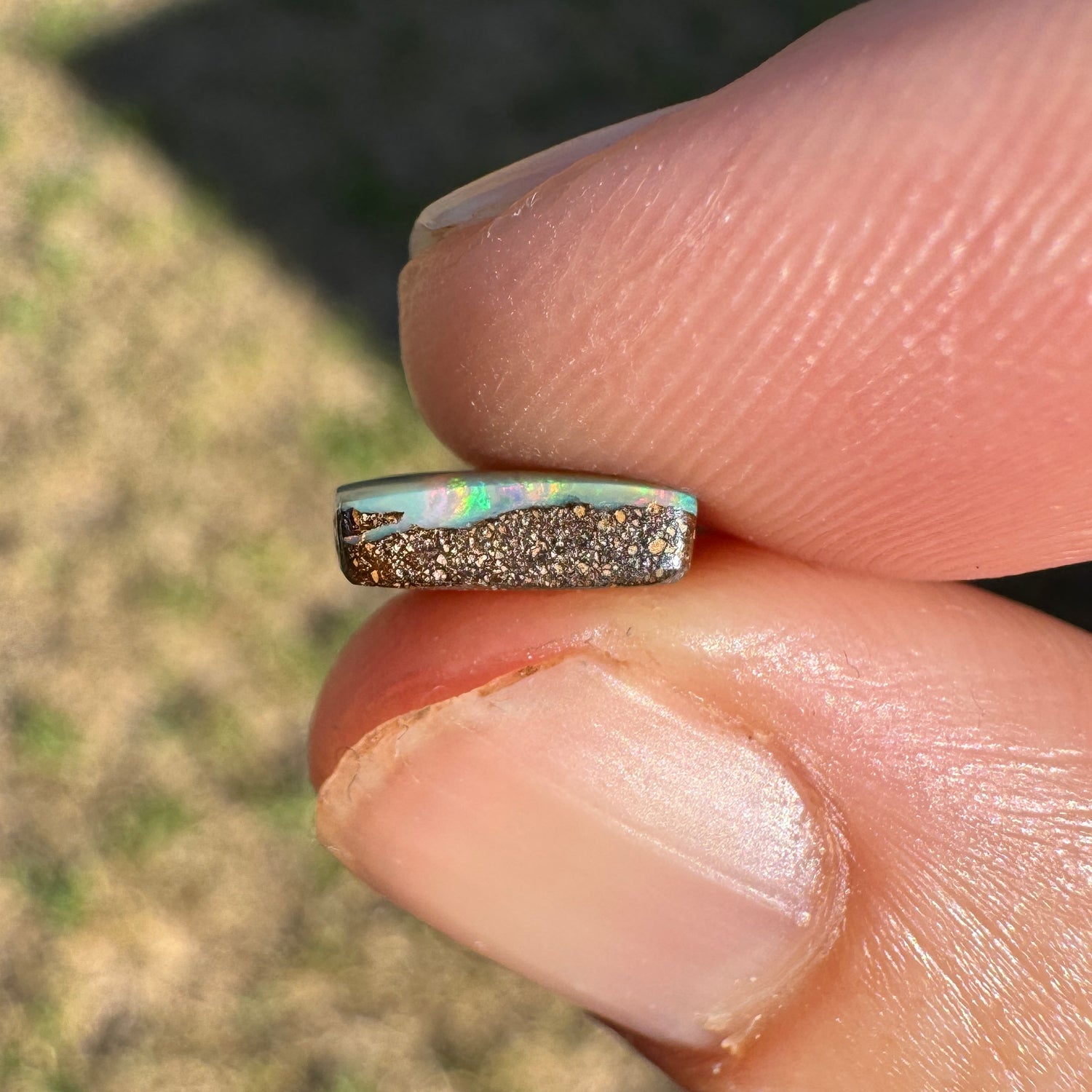 1.59 Ct small boulder opal - Broken River Mining