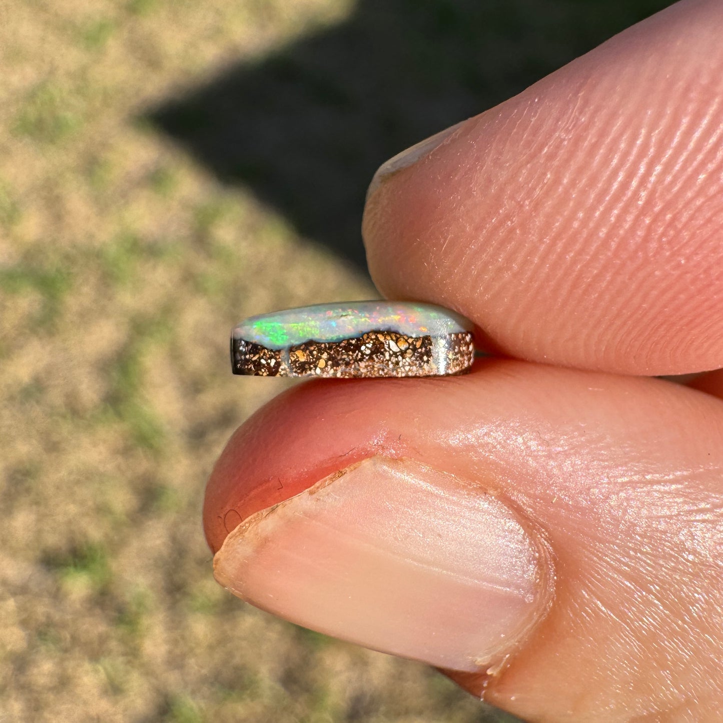 1.01 Ct extra small boulder opal - Broken River Mining