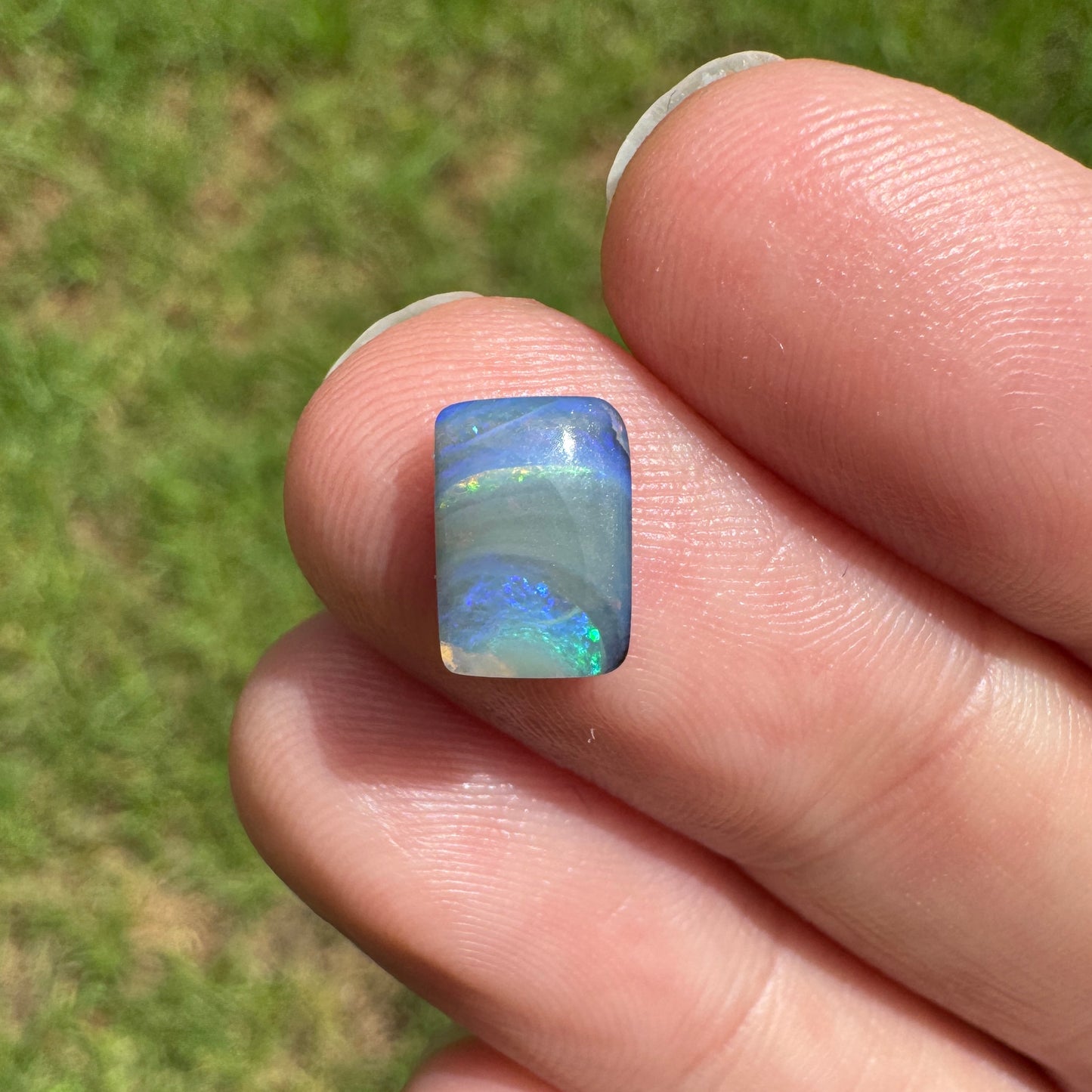1.21 Ct small boulder opal