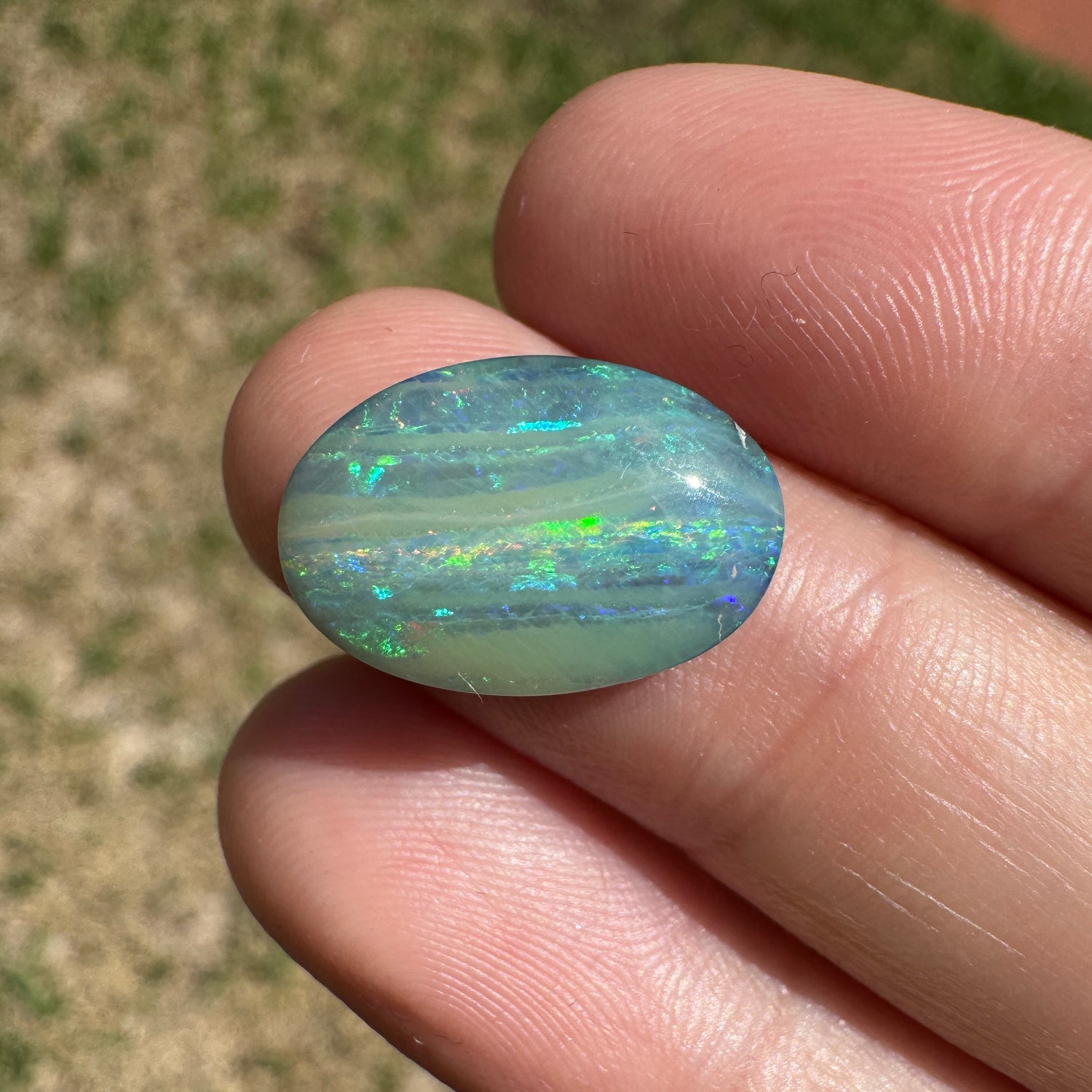 5.32 Ct oval boulder opal - Broken River Mining