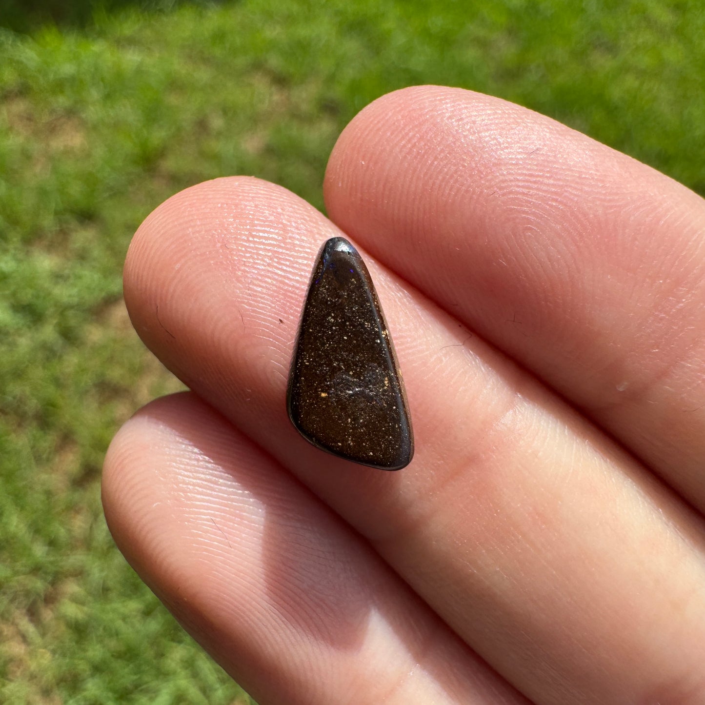 2.12 Ct small boulder opal