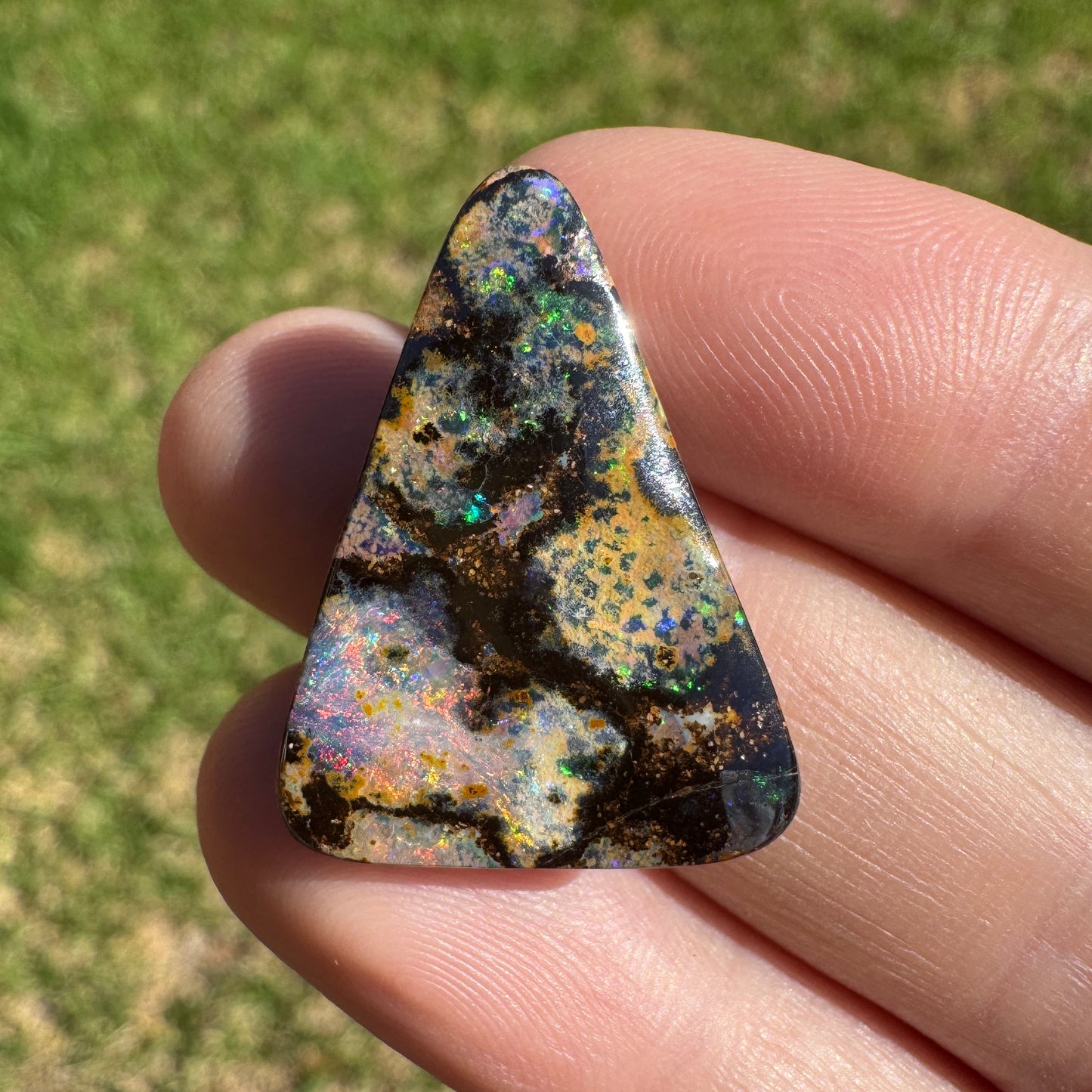 16.61 Ct colourful matrix boulder opal - Broken River Mining