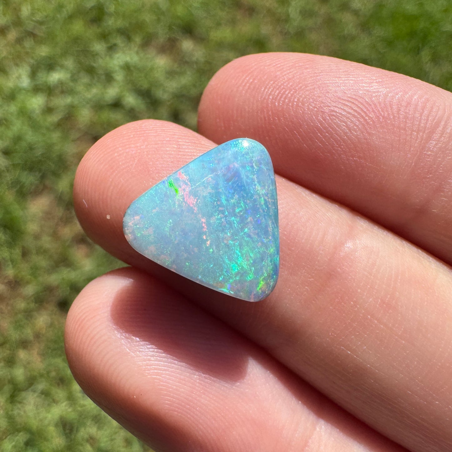 4.33 Ct triangle boulder opal