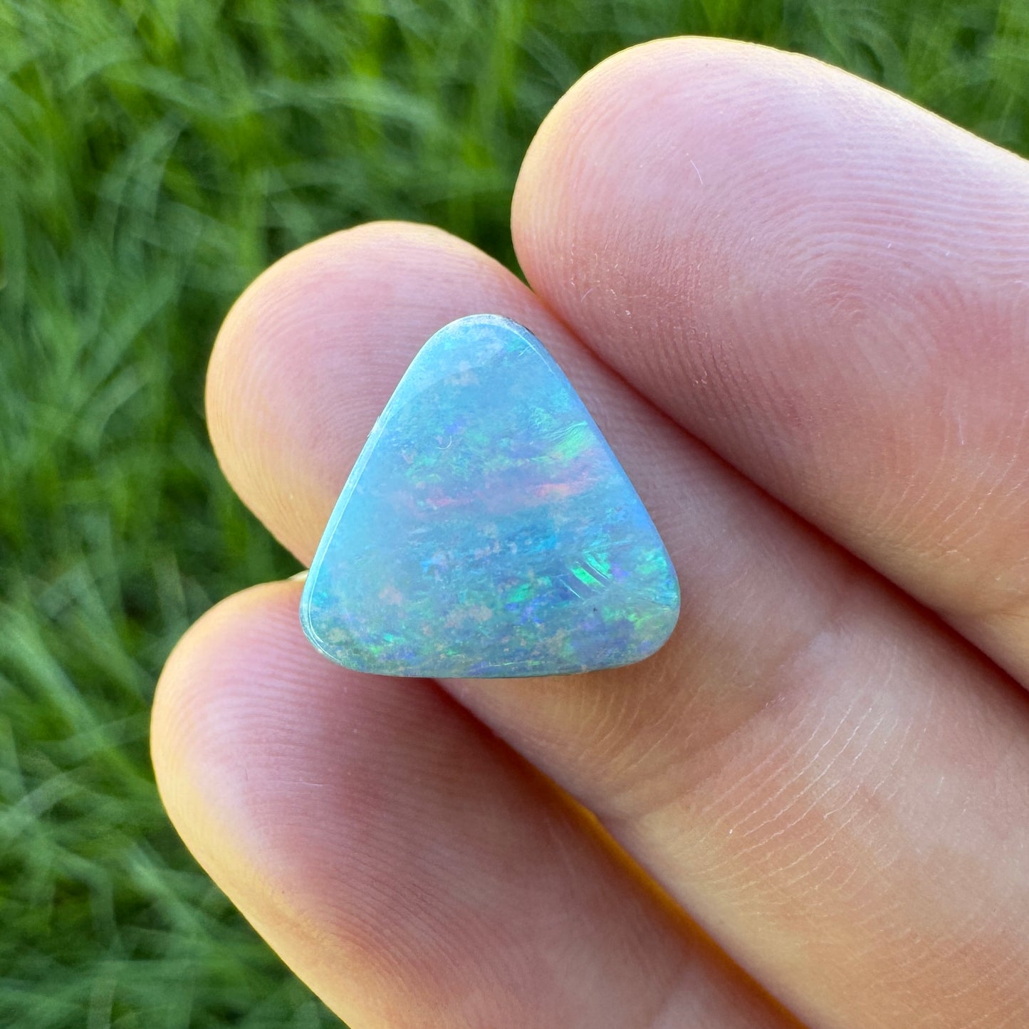4.33 Ct triangle boulder opal