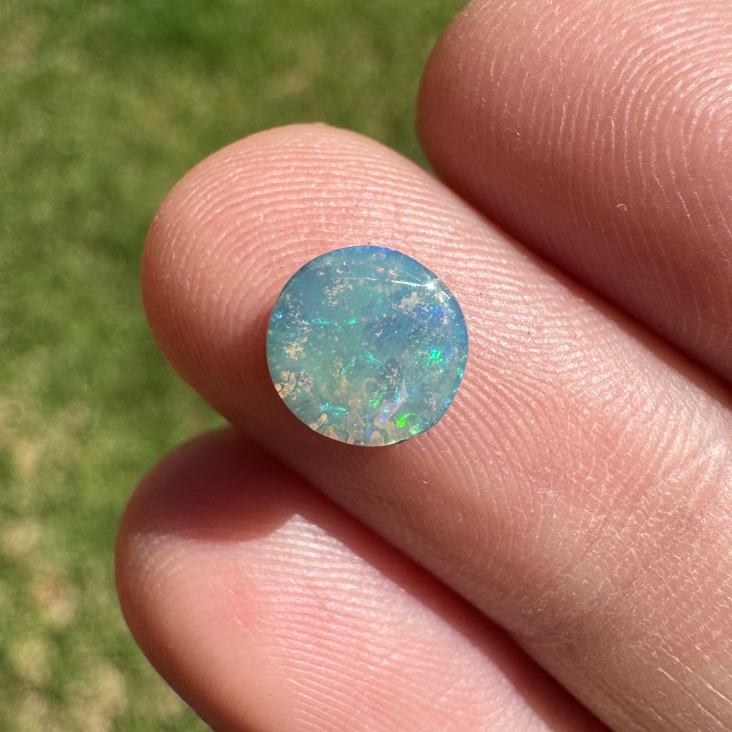 1.32 Ct small boulder opal - Broken River Mining