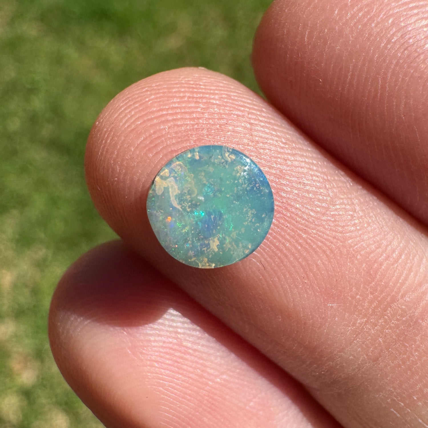 1.32 Ct small boulder opal - Broken River Mining