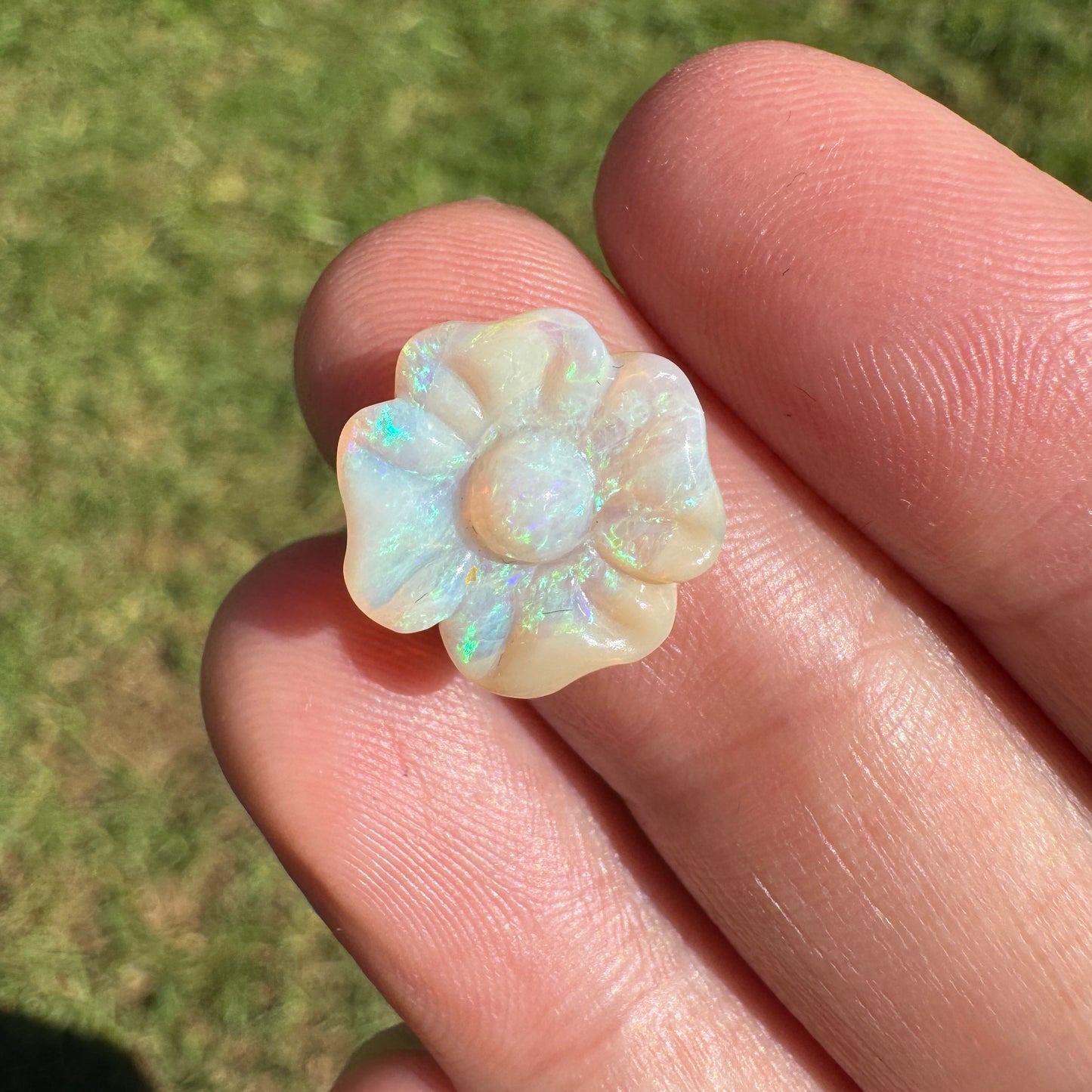 3.46 Ct carved flower opal