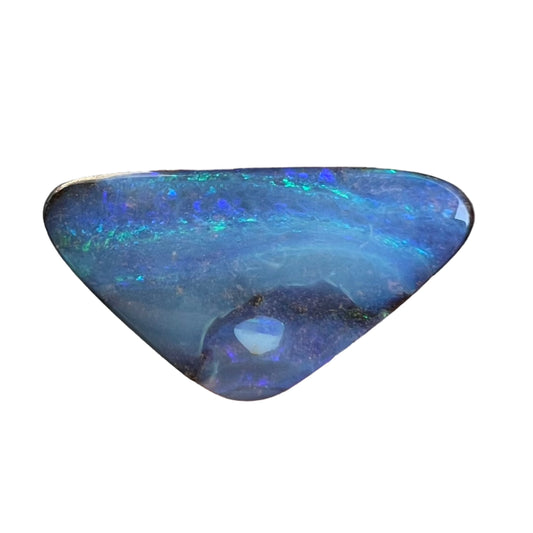 14.04 Ct large triangle boulder opal