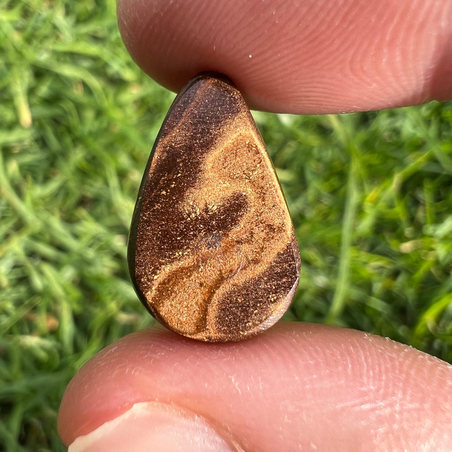 6.67 Ct teardrop boulder opal