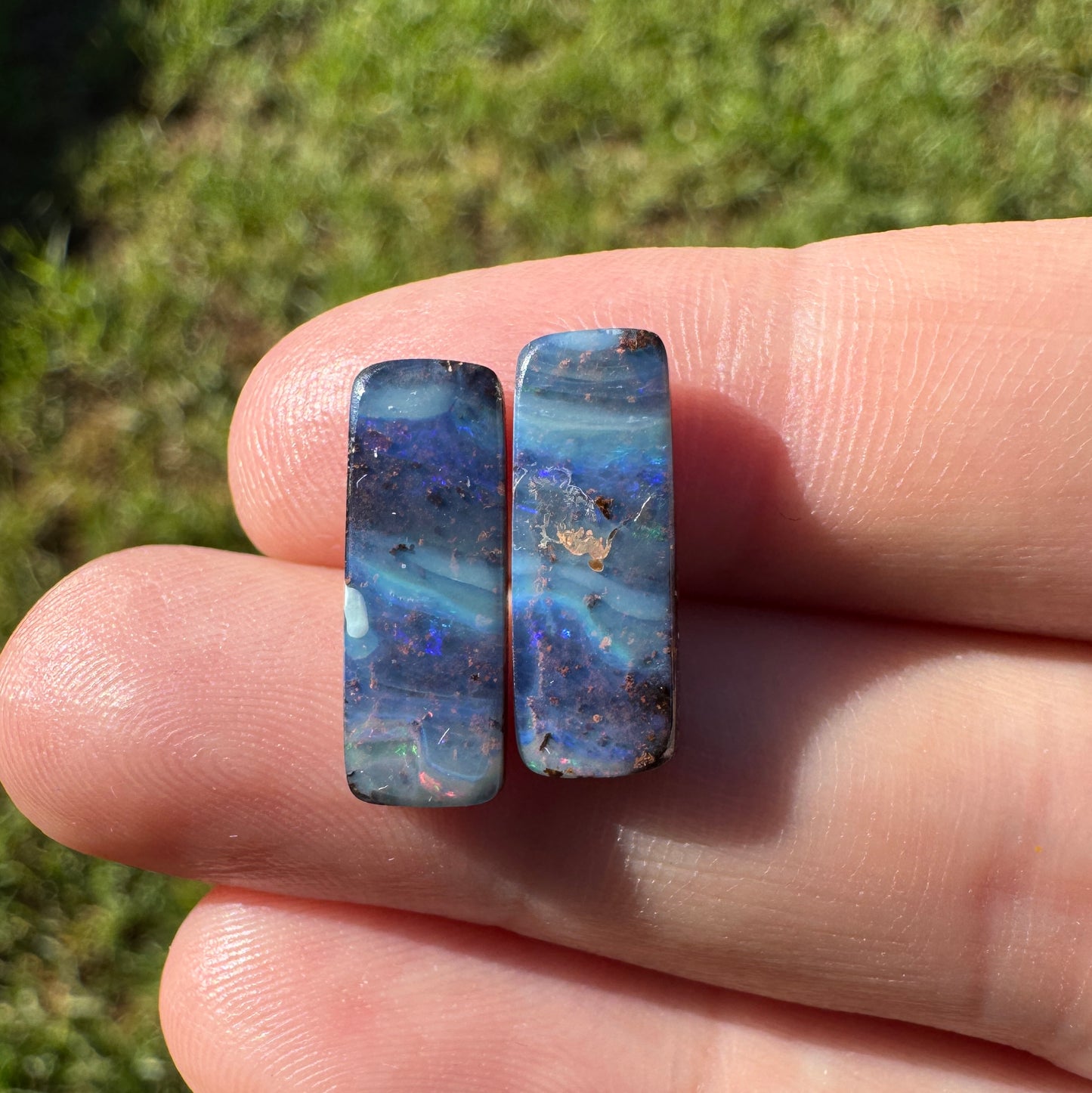 5.77 Ct small rectangle boulder opal pair