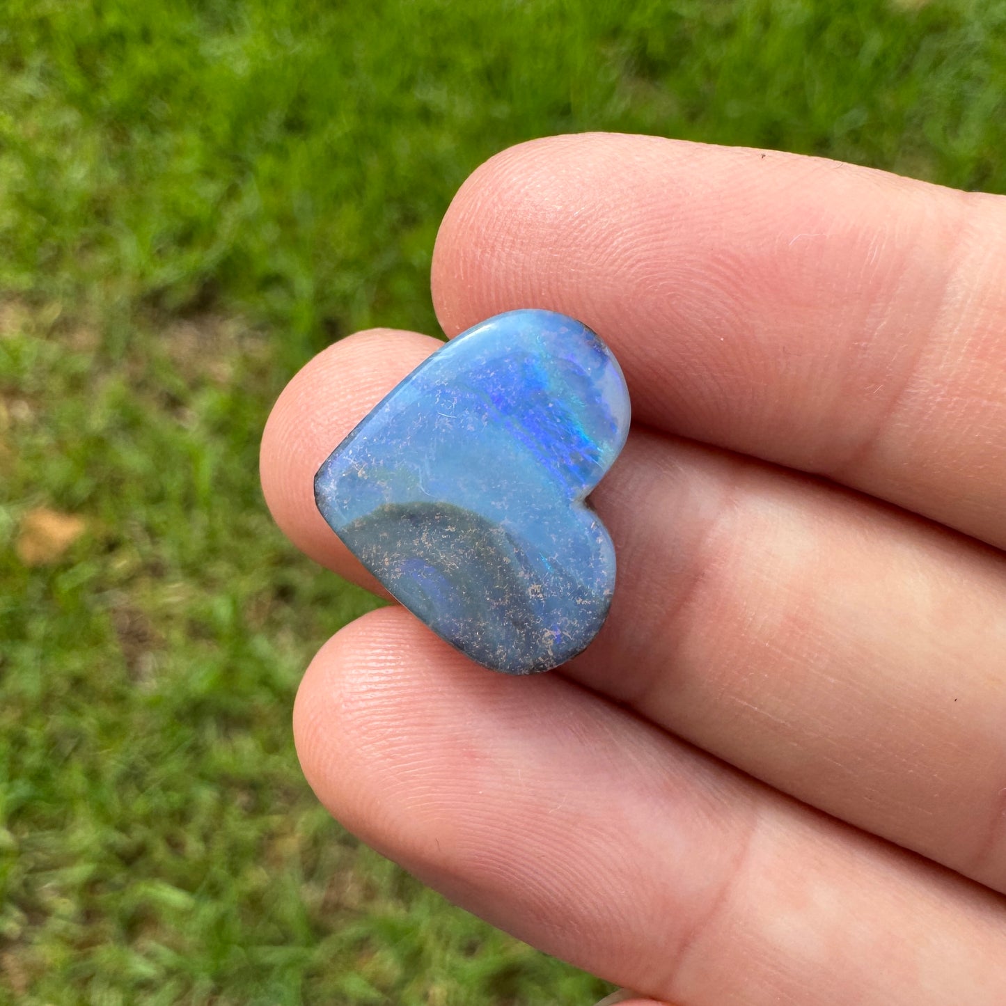 6.96 Ct heart boulder opal