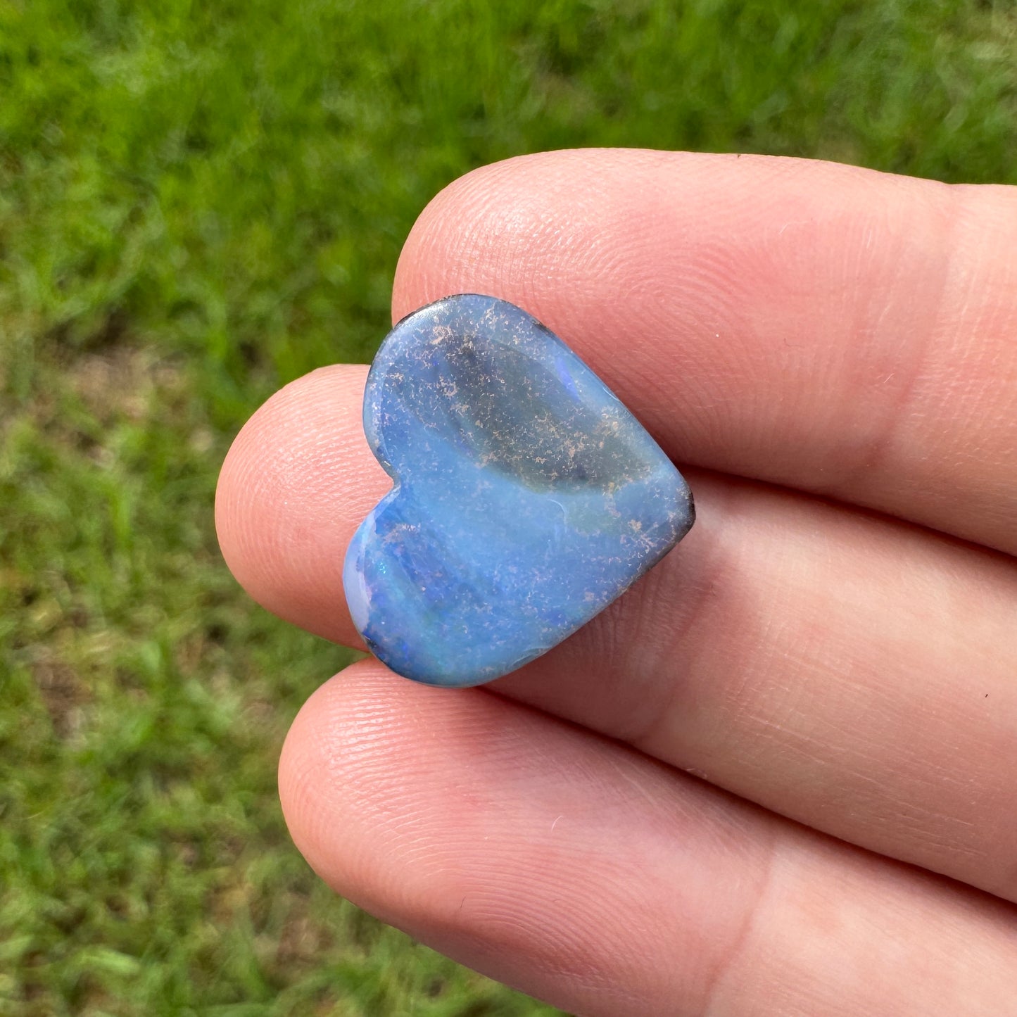 6.96 Ct heart boulder opal