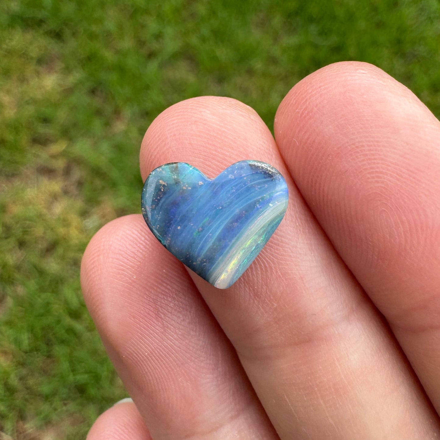 3.31 Ct small heart boulder opal