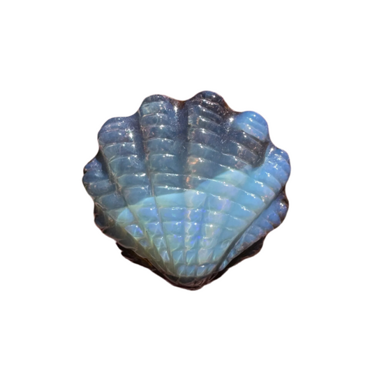 11.37 Ct fan shell boulder opal carving