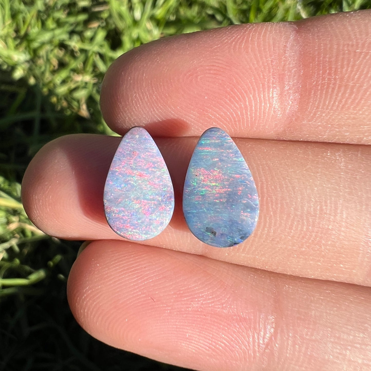 4.07 Ct boulder opal pair