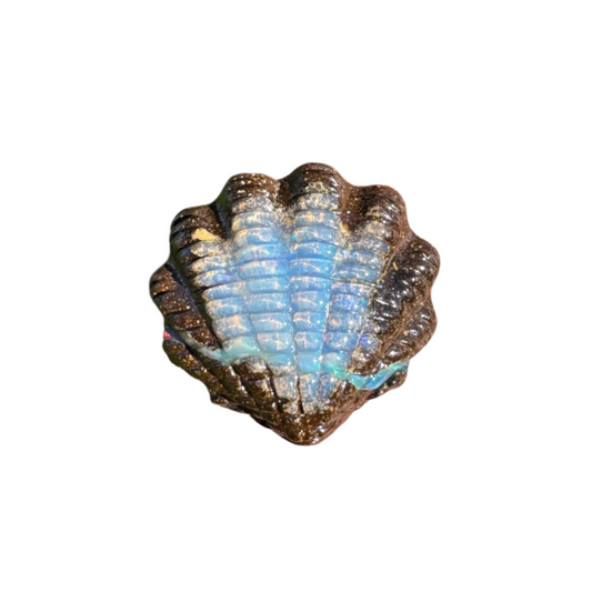 8.90 Ct fan shell boulder opal carving