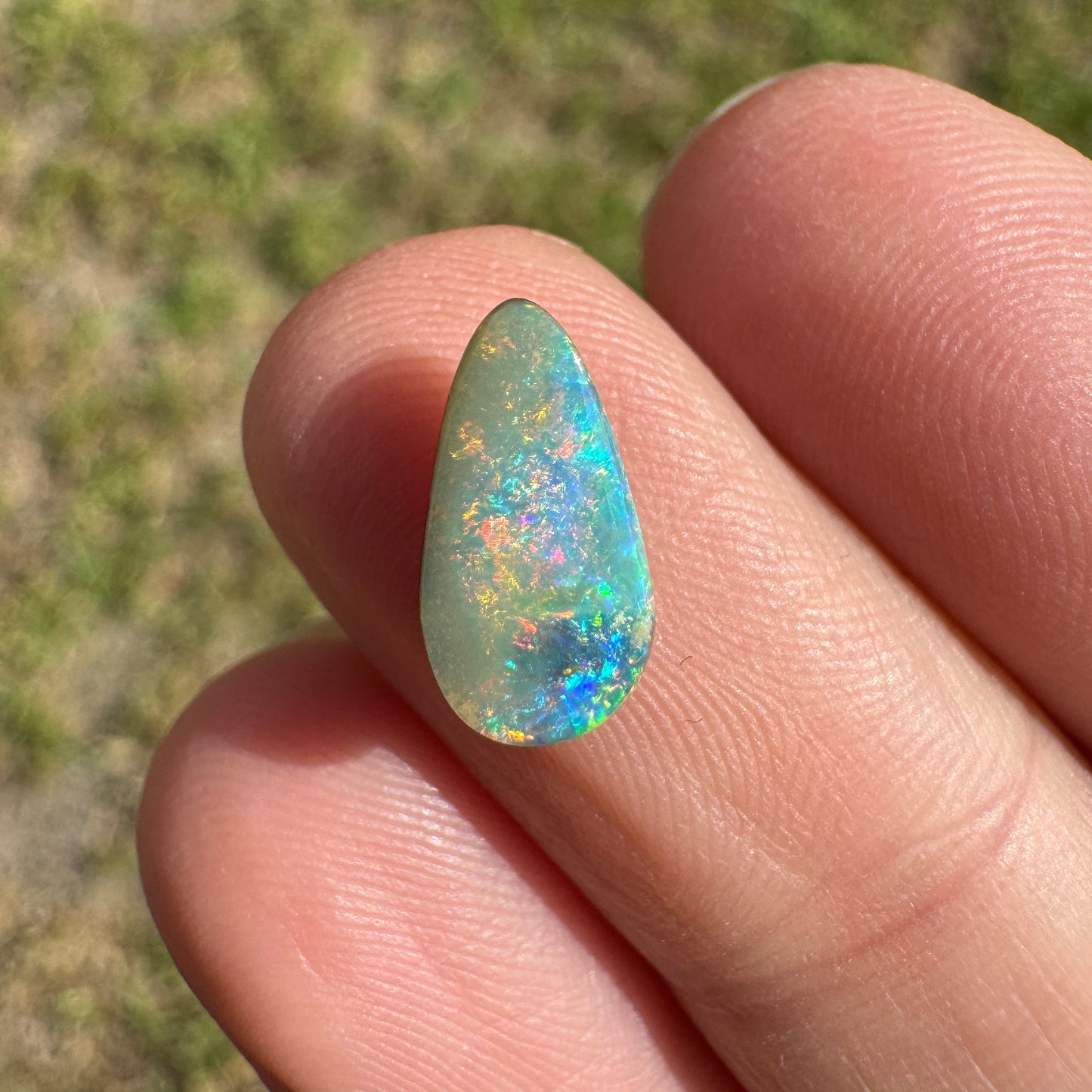 1.09 Ct small rainbow boulder opal