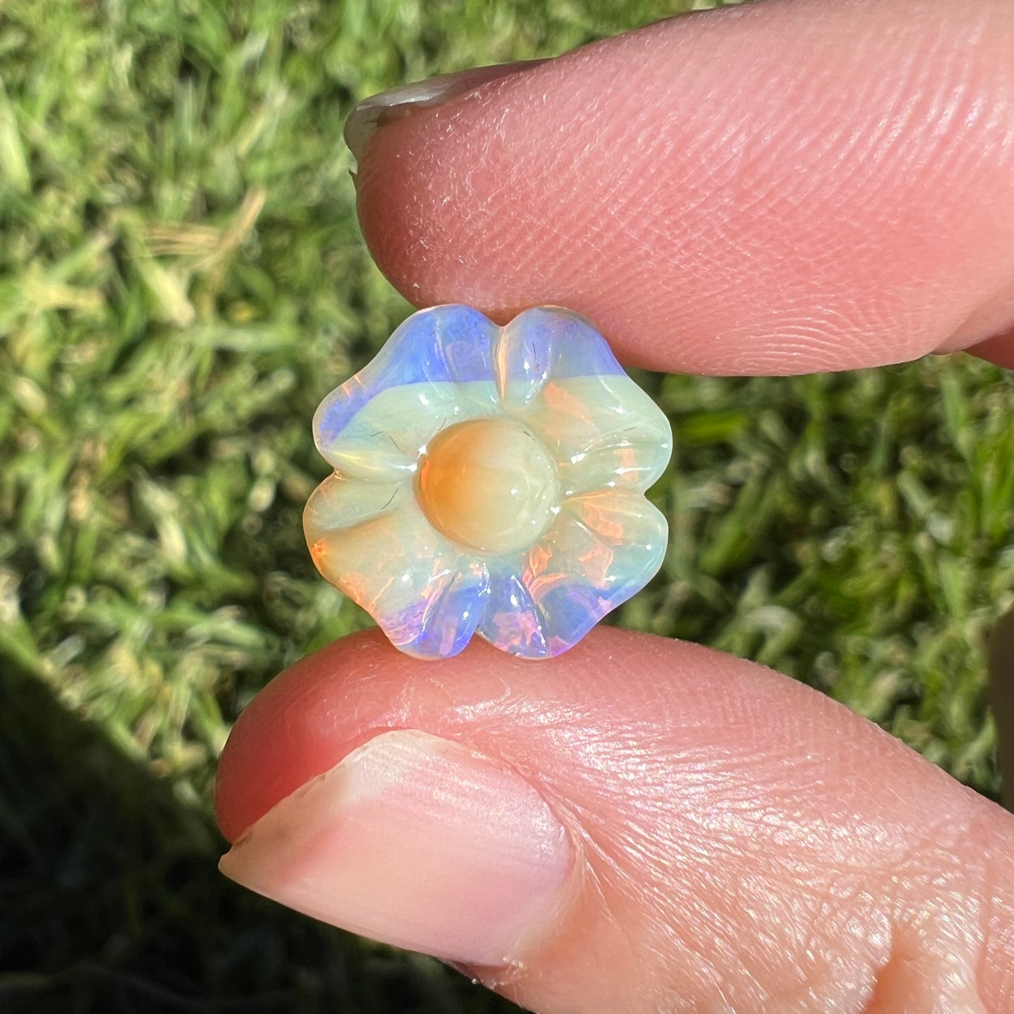 3.57 Ct carved flower opal