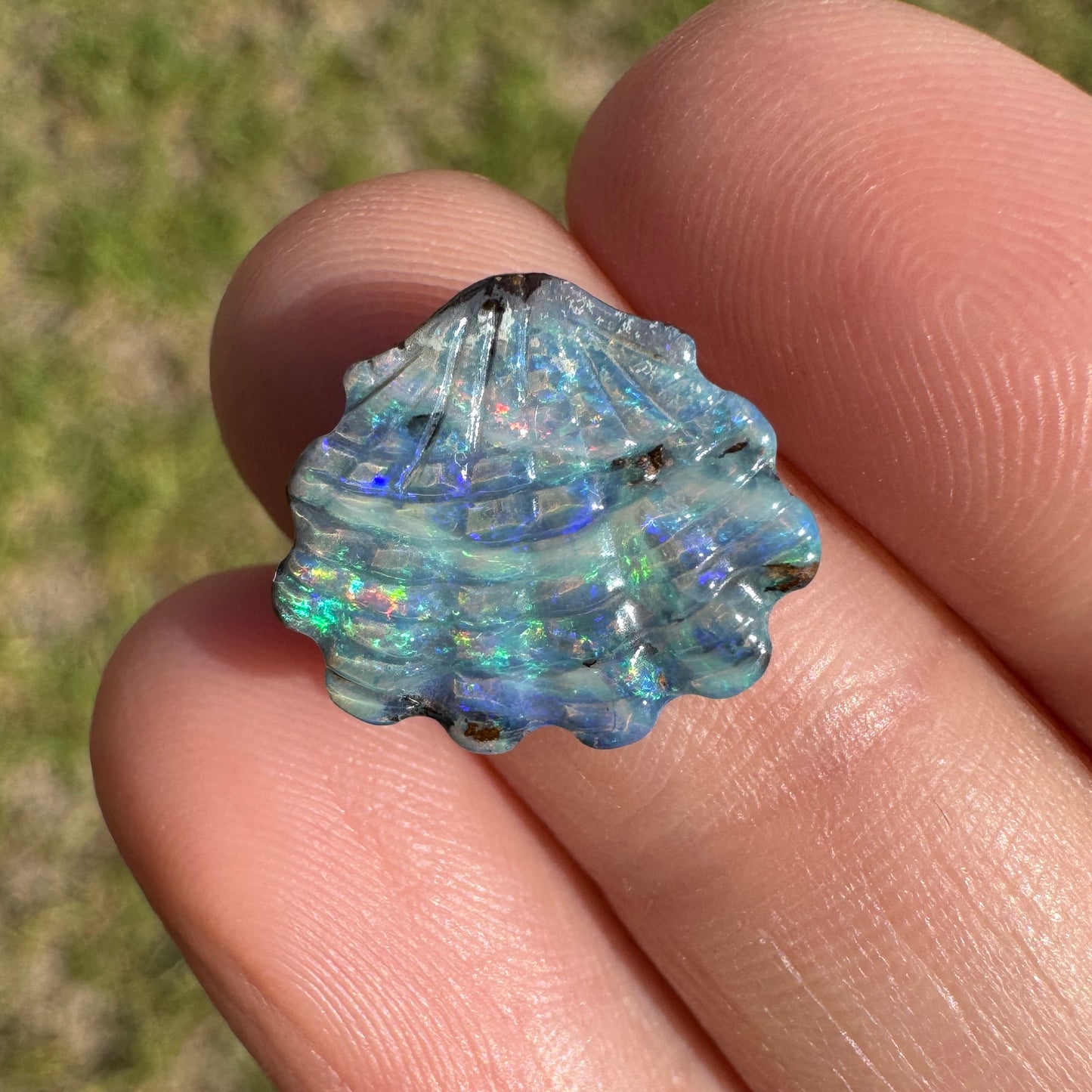 5.36 Ct shell boulder opal carving
