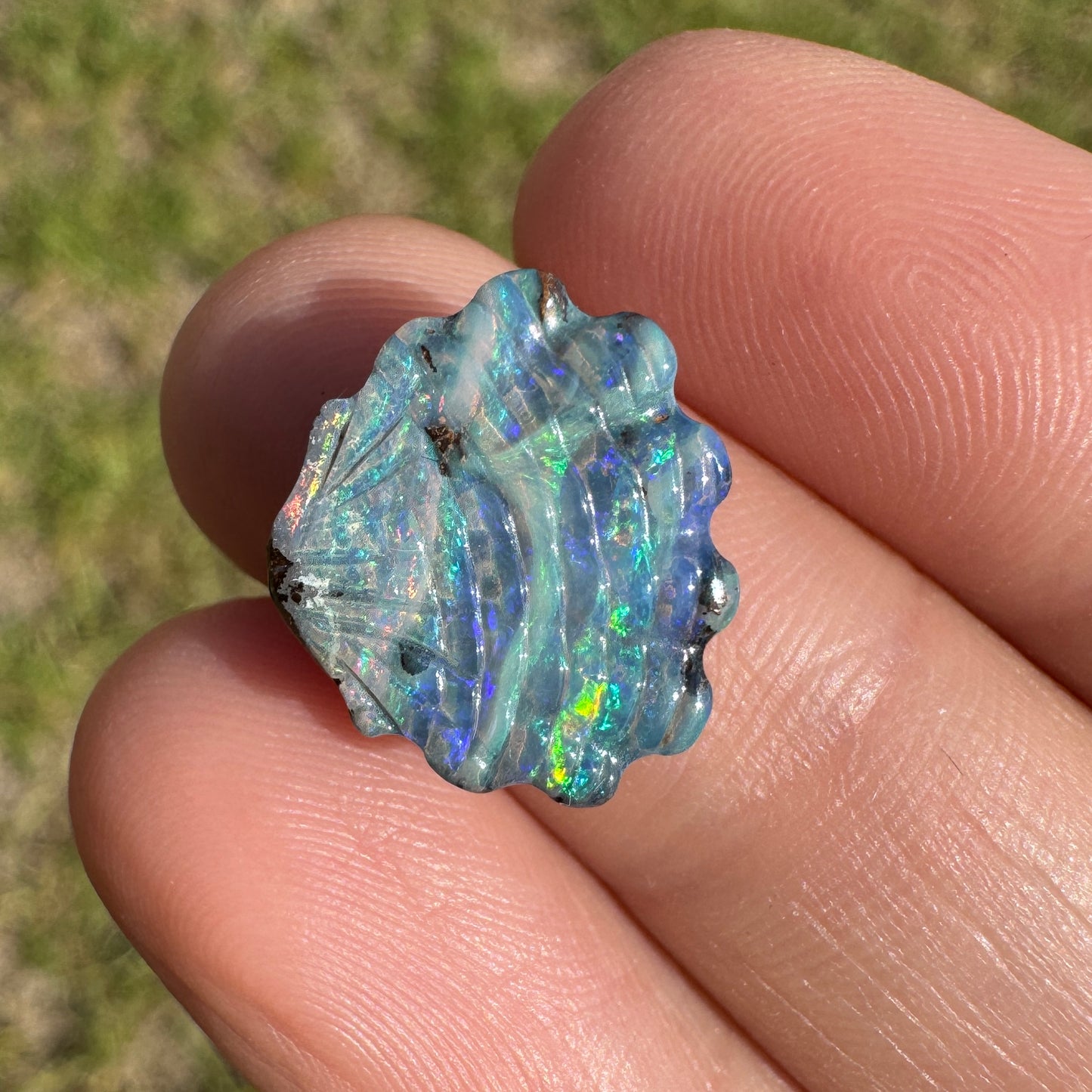 5.36 Ct shell boulder opal carving