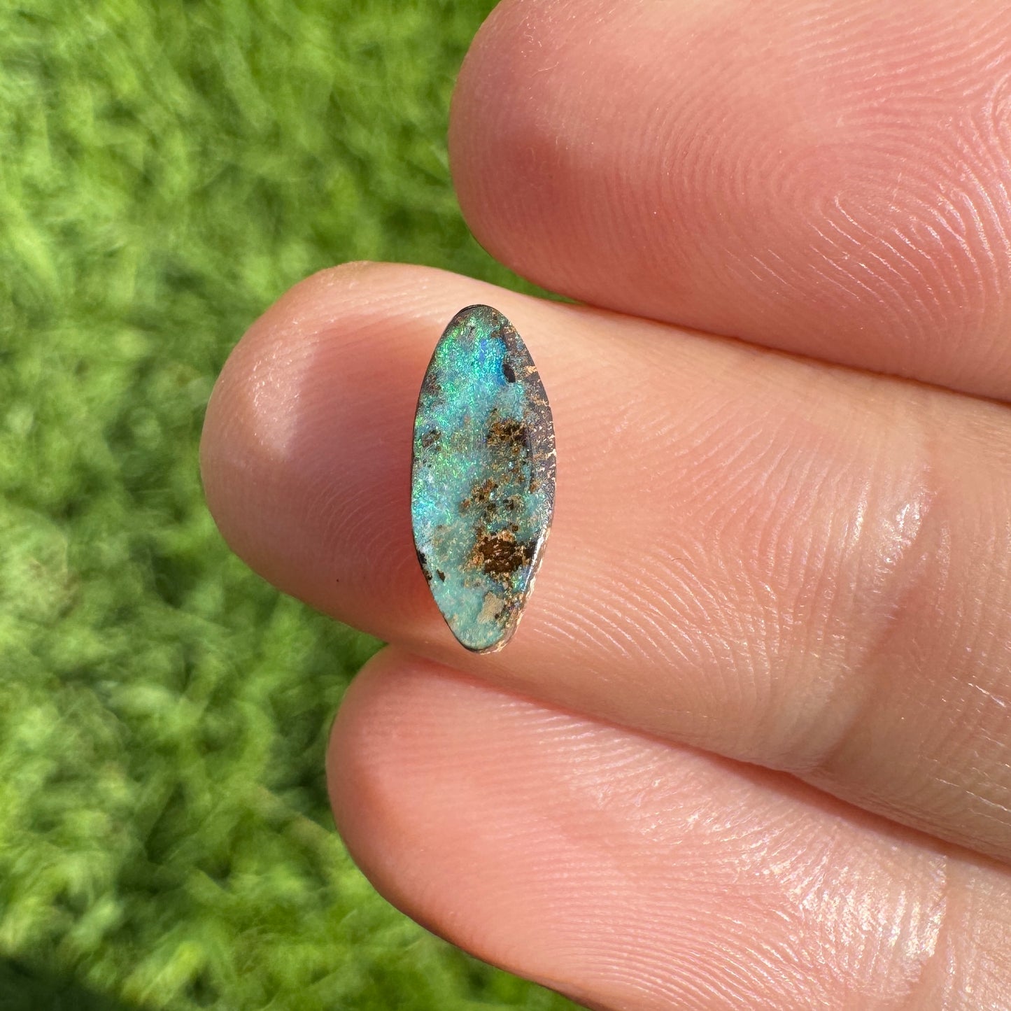 1.24 Ct small boulder opal