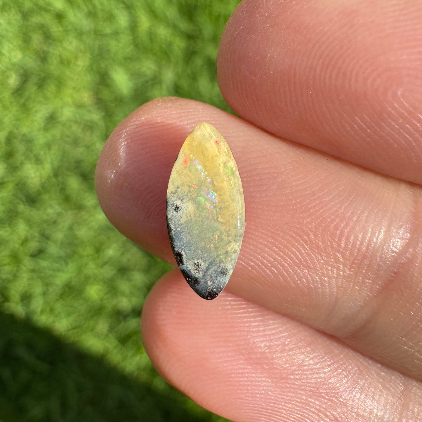 1.49 Ct small boulder opal