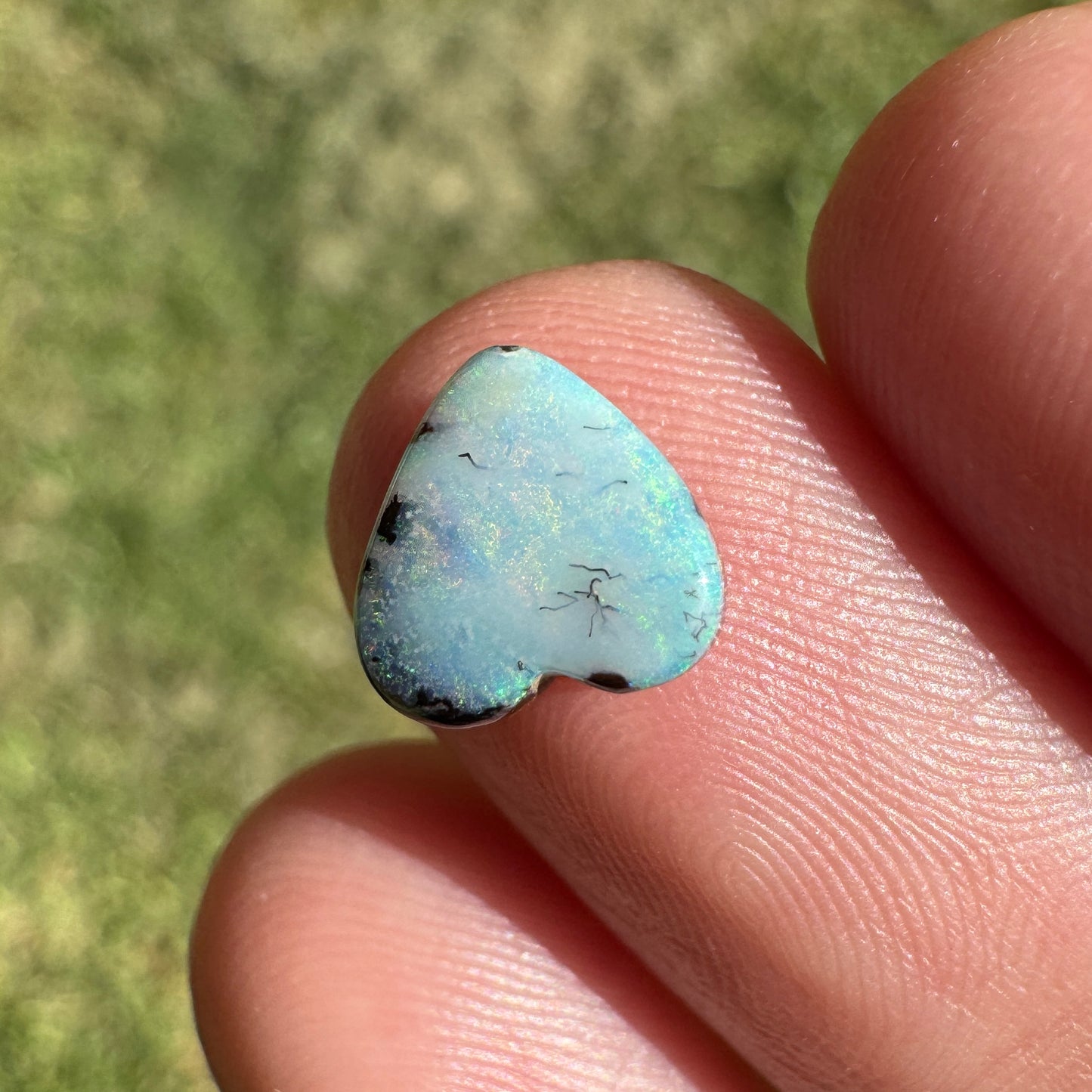 1.42 Ct small heart boulder opal