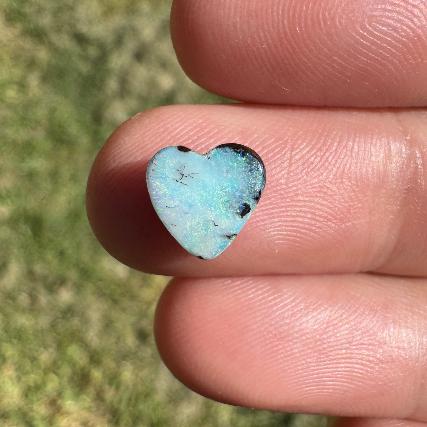1.42 Ct small heart boulder opal