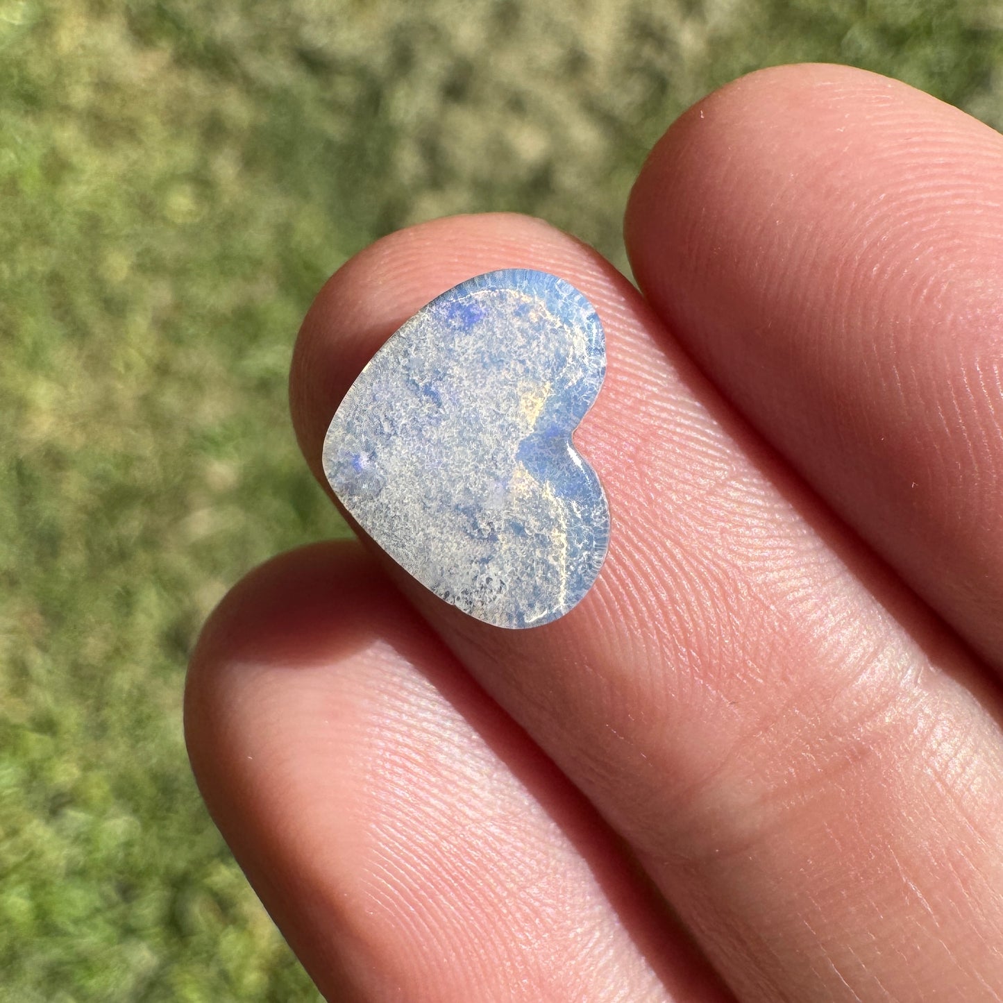 2.50 Ct small heart opal