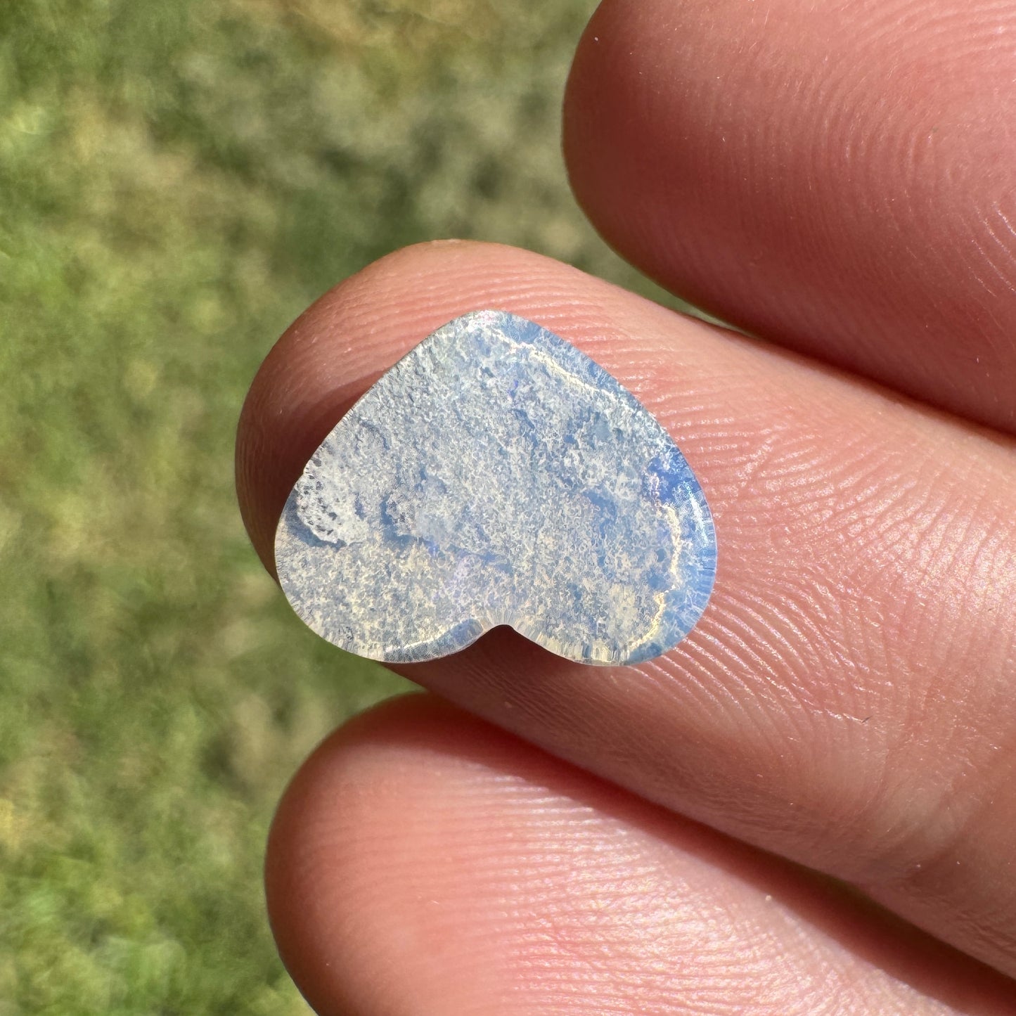 2.50 Ct small heart opal