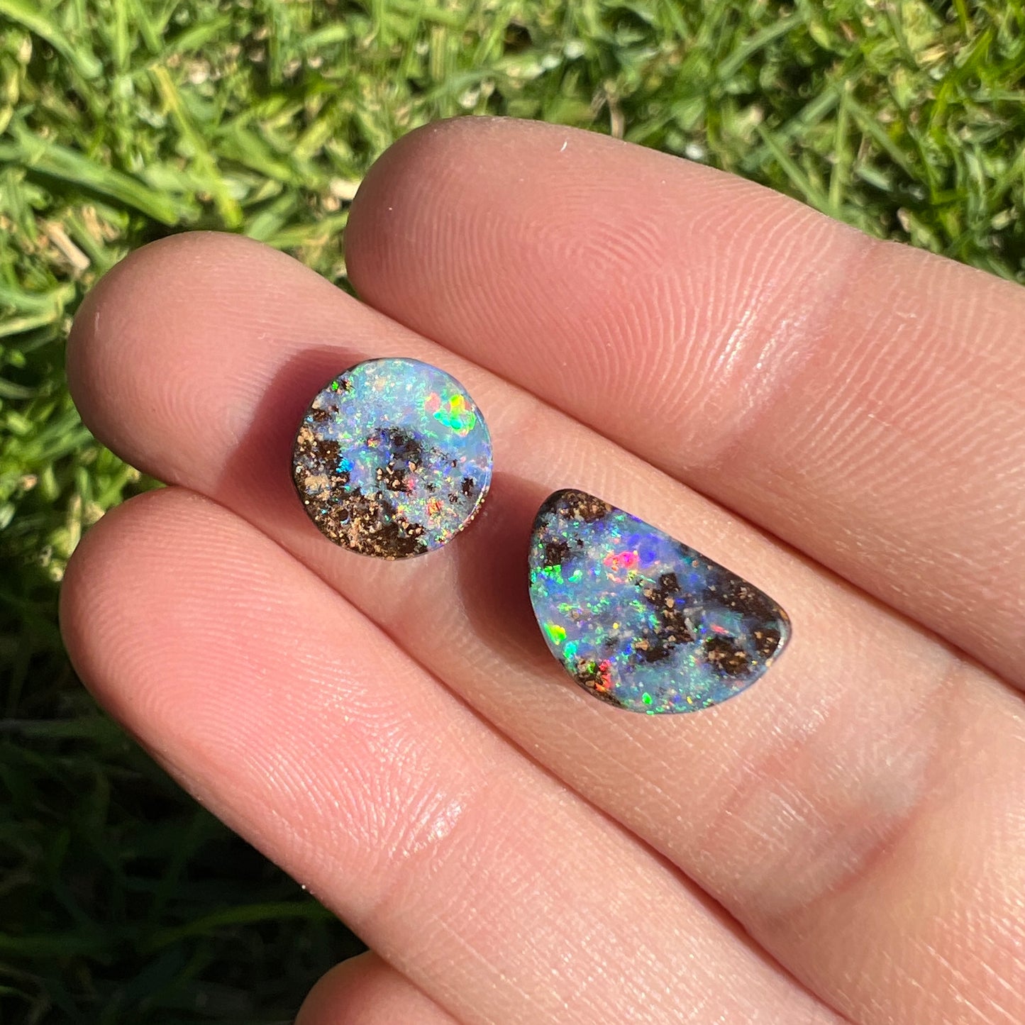 4.34 Ct two piece opal set