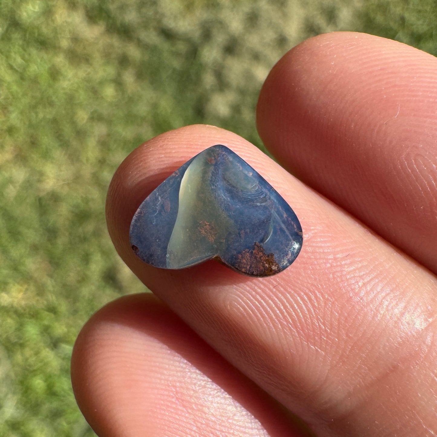 1.73 Ct small heart boulder opal