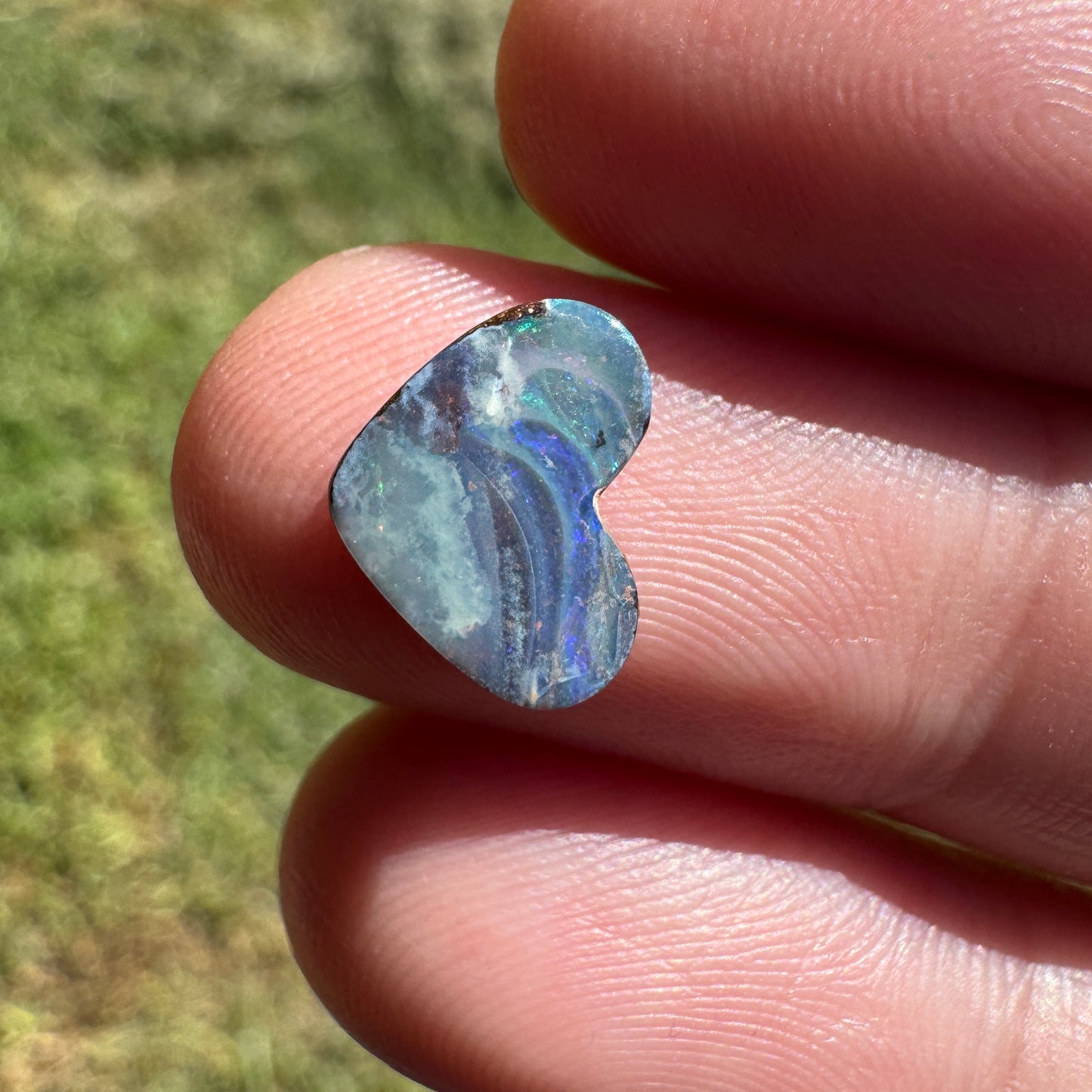 1.73 Ct heart boulder opal