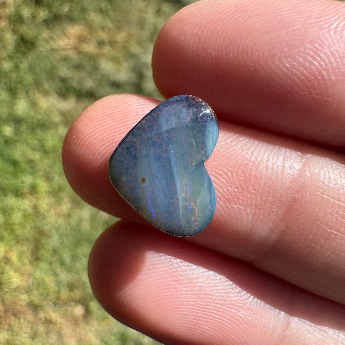 3.13 Ct heart boulder opal