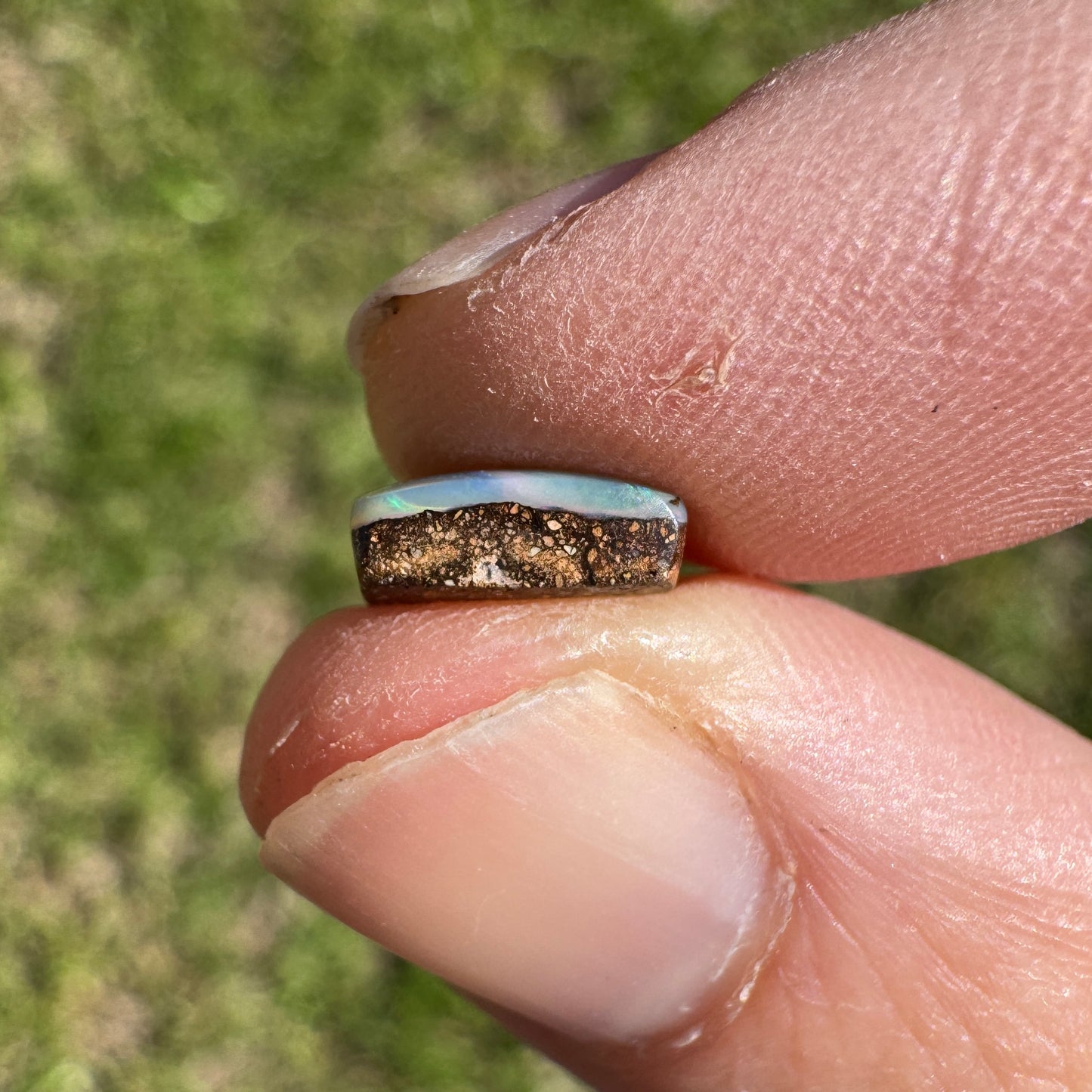 2.02 Ct small boulder opal