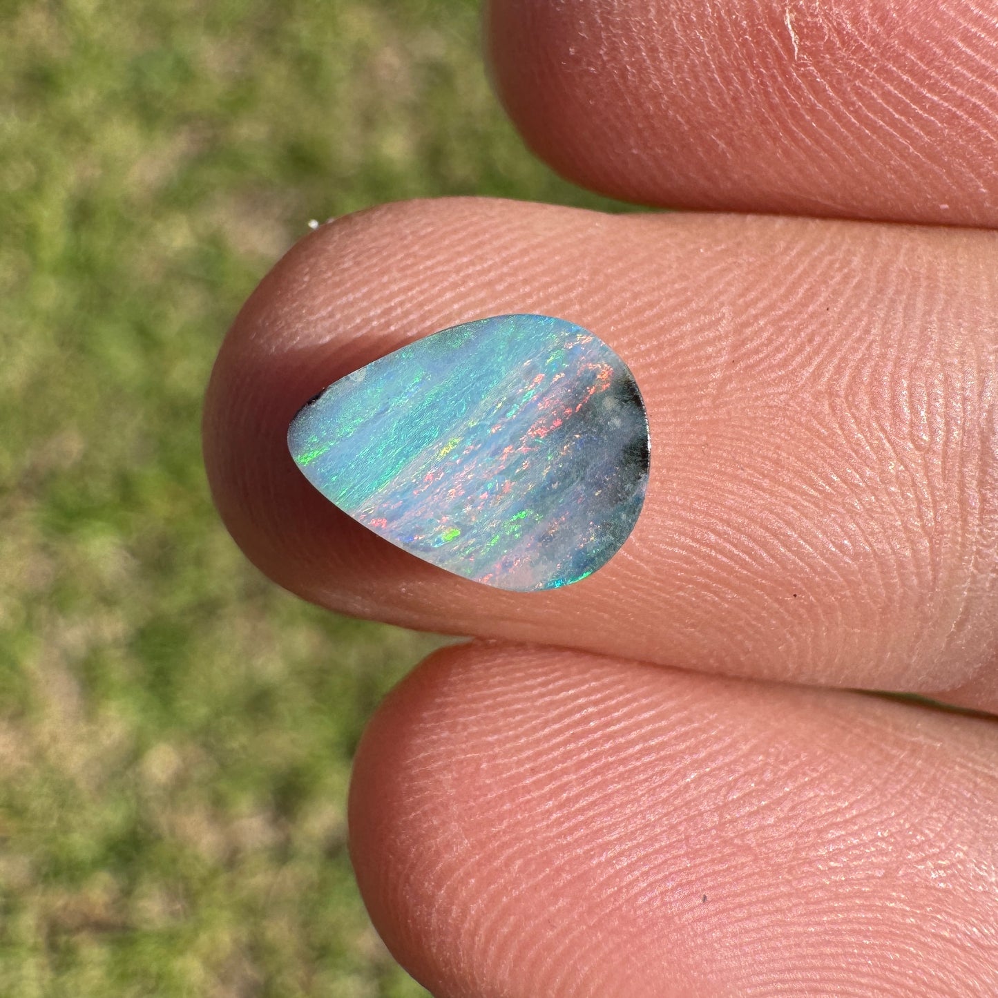 1.39 Ct small boulder opal