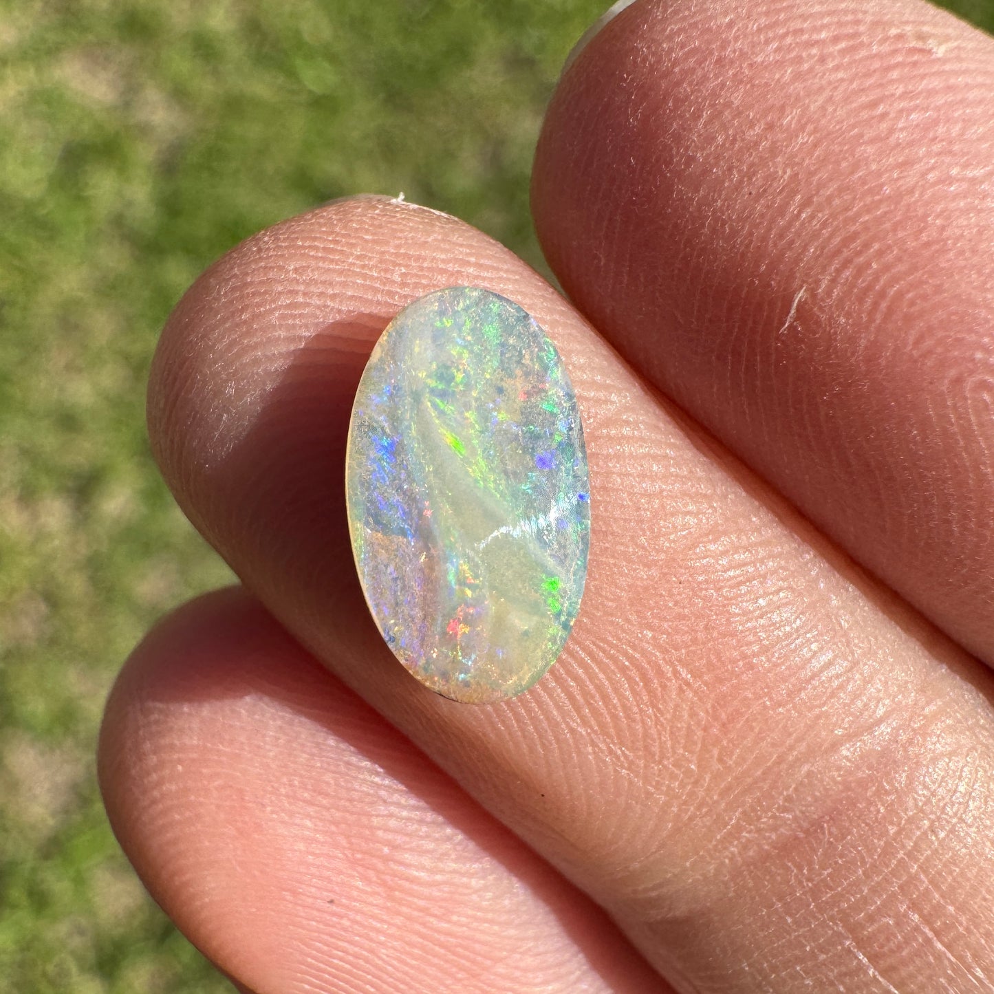 1.77 Ct small boulder opal