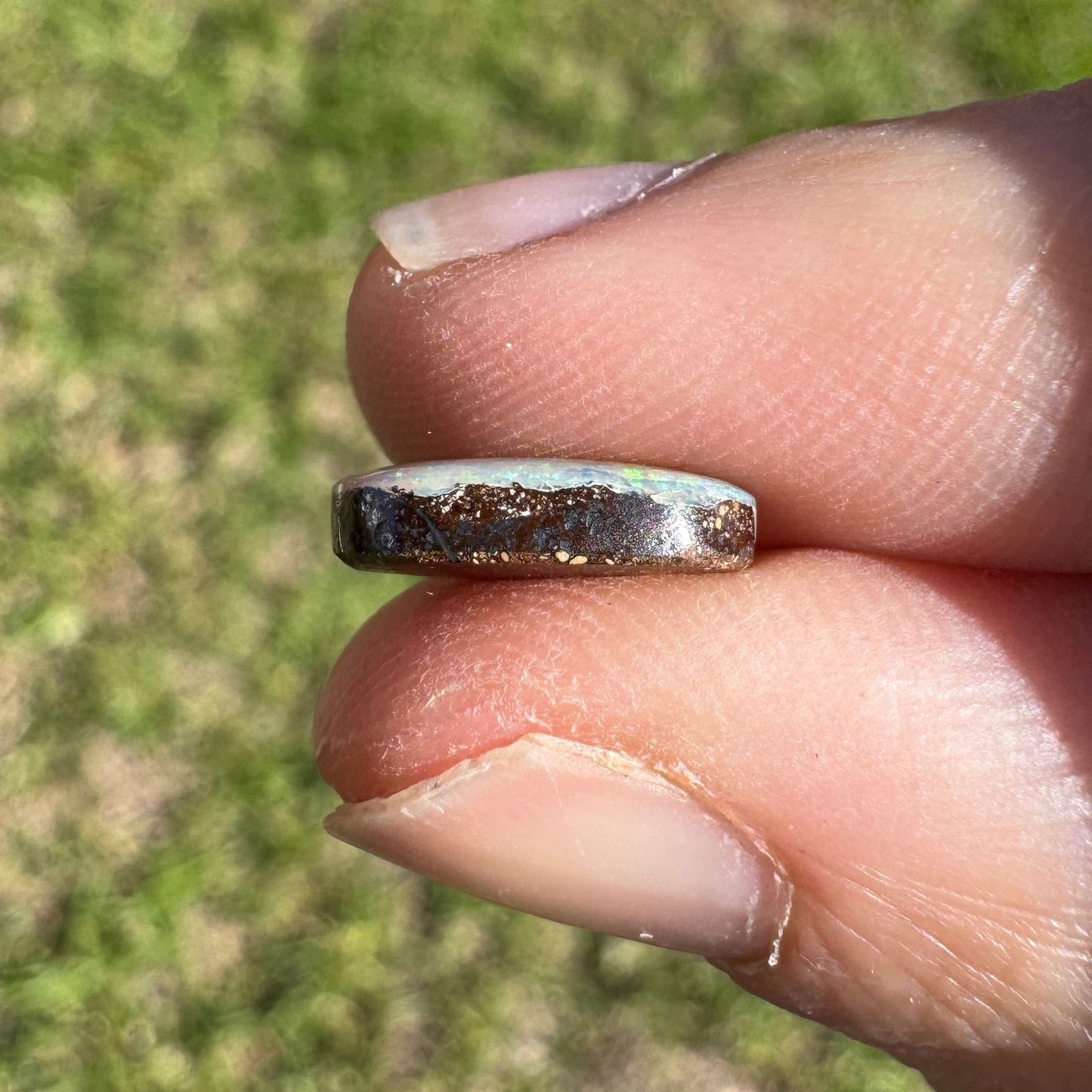 1.77 Ct small boulder opal