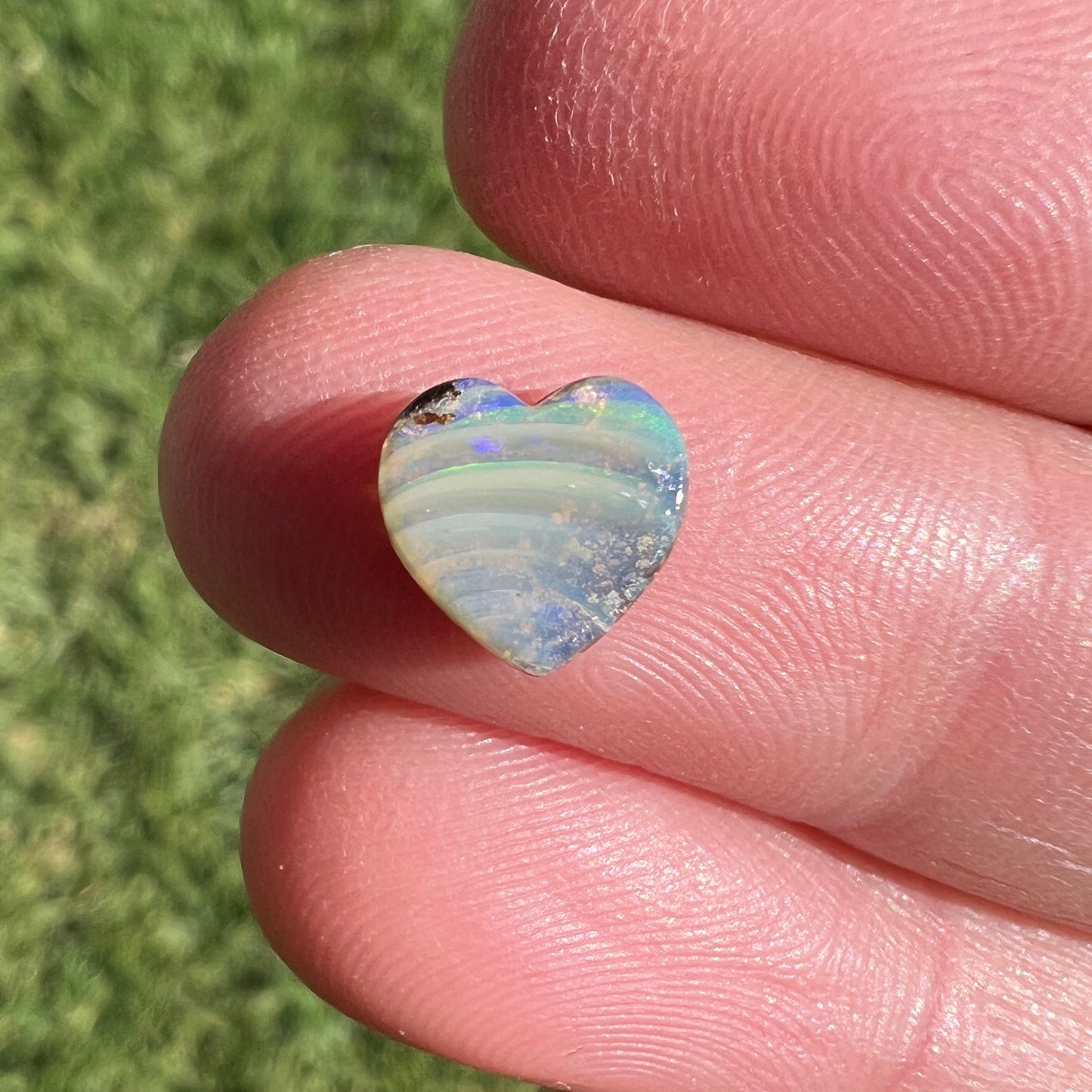 1.35 Ct small heart boulder opal