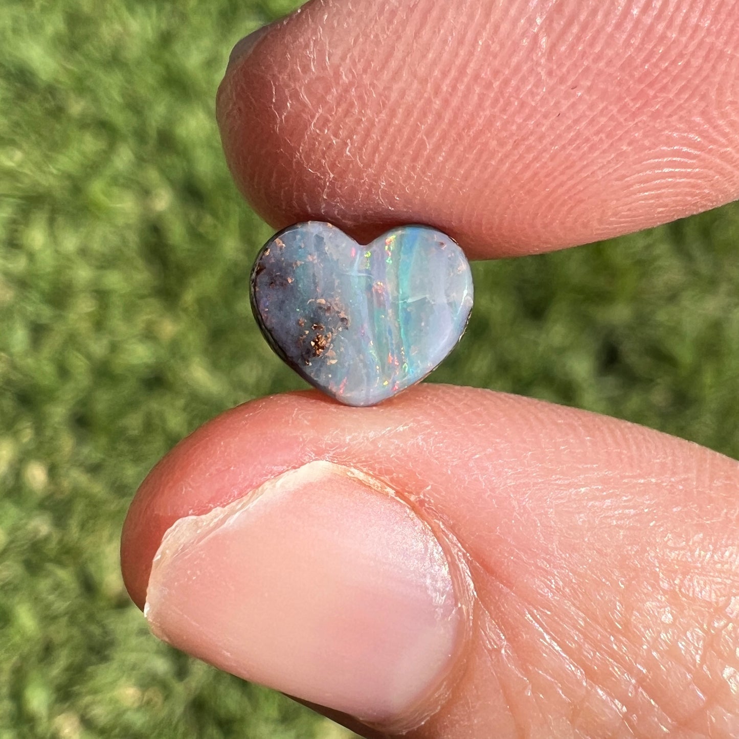 1.42 Ct small heart boulder opal