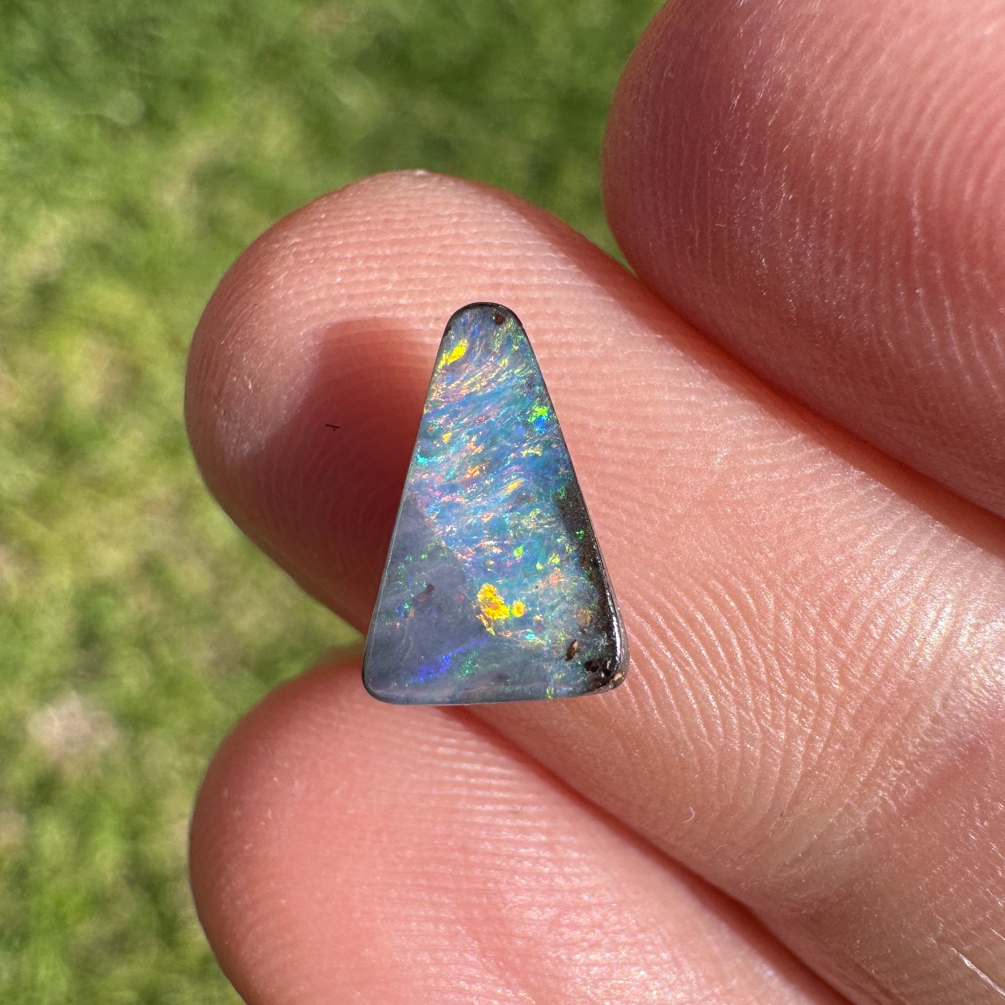 1.17 Ct small rainbow boulder opal