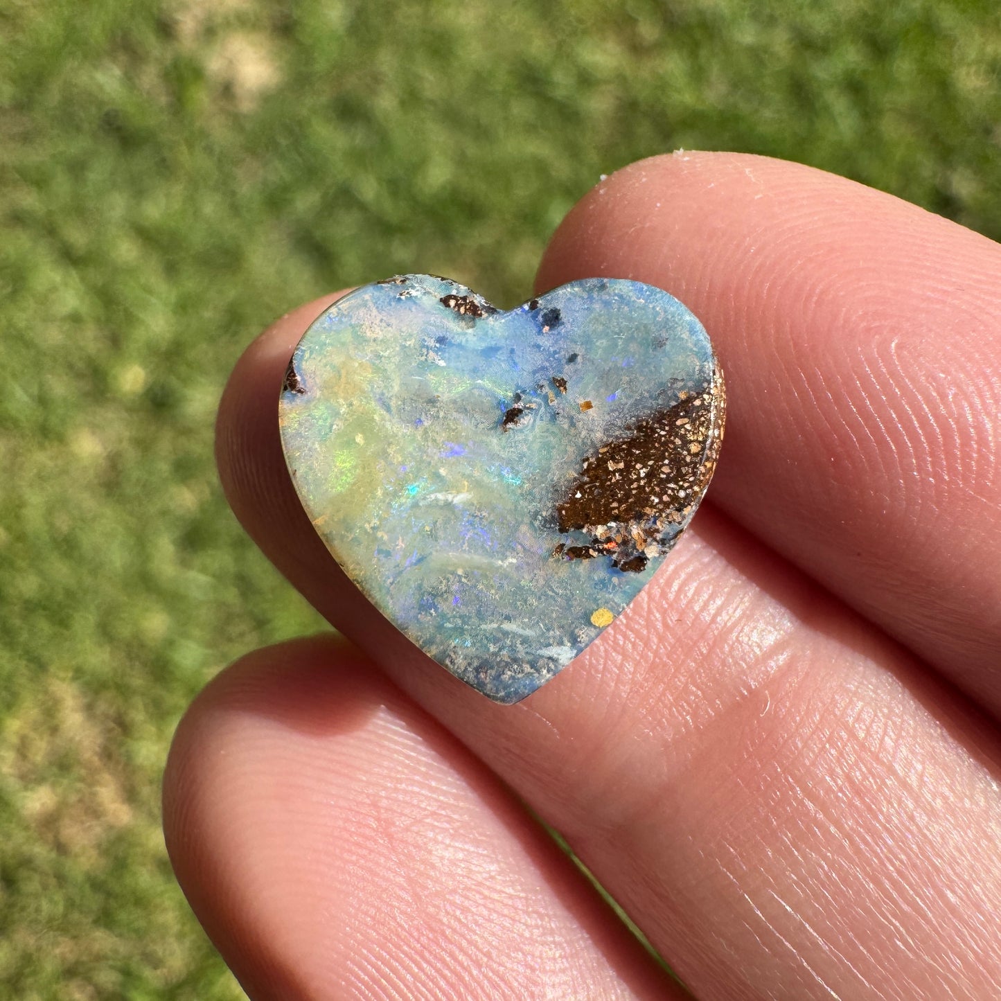 6.96 Ct heart boulder opal