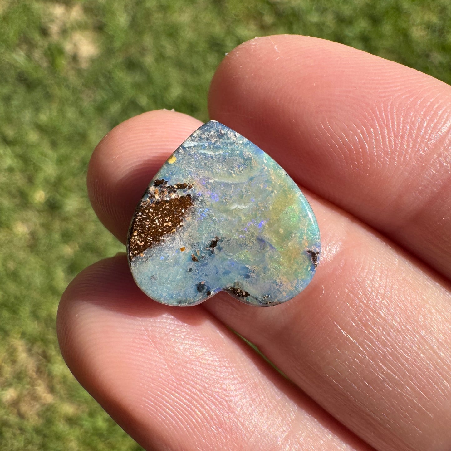 6.96 Ct heart boulder opal