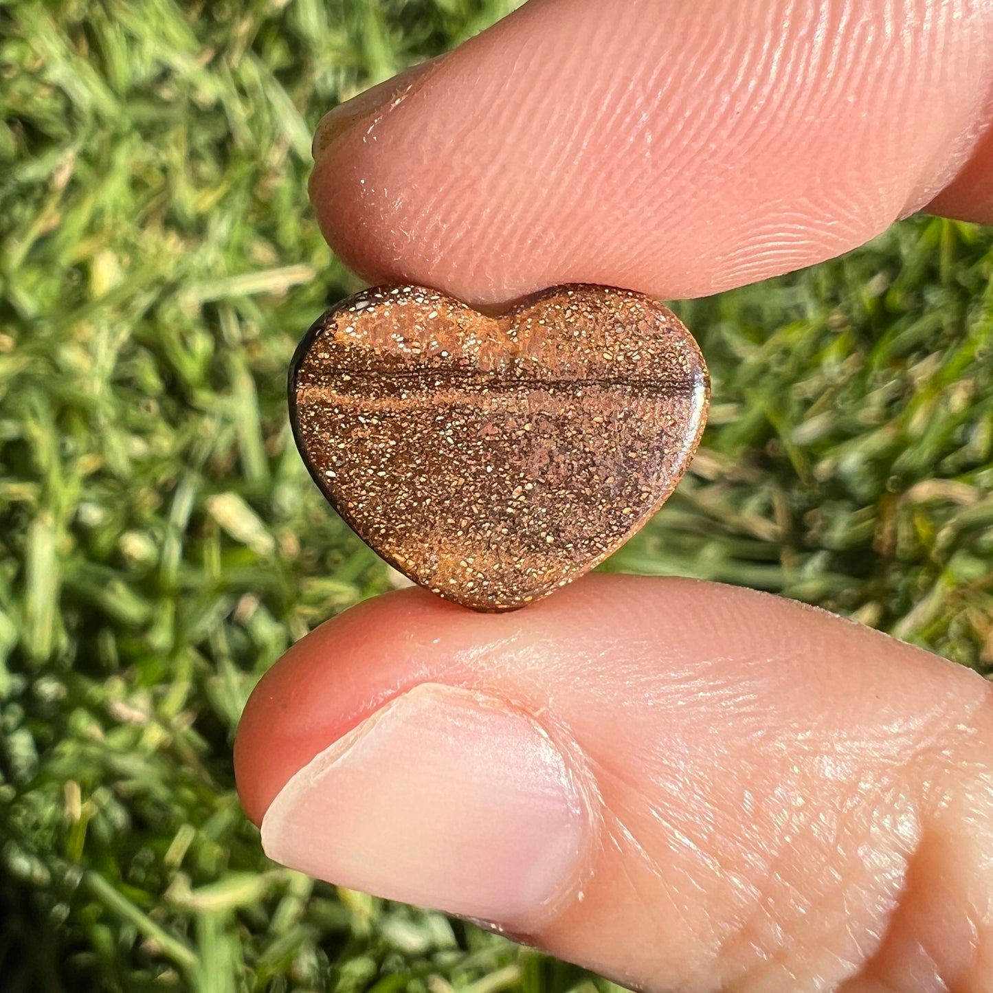 6.23 Ct heart boulder opal