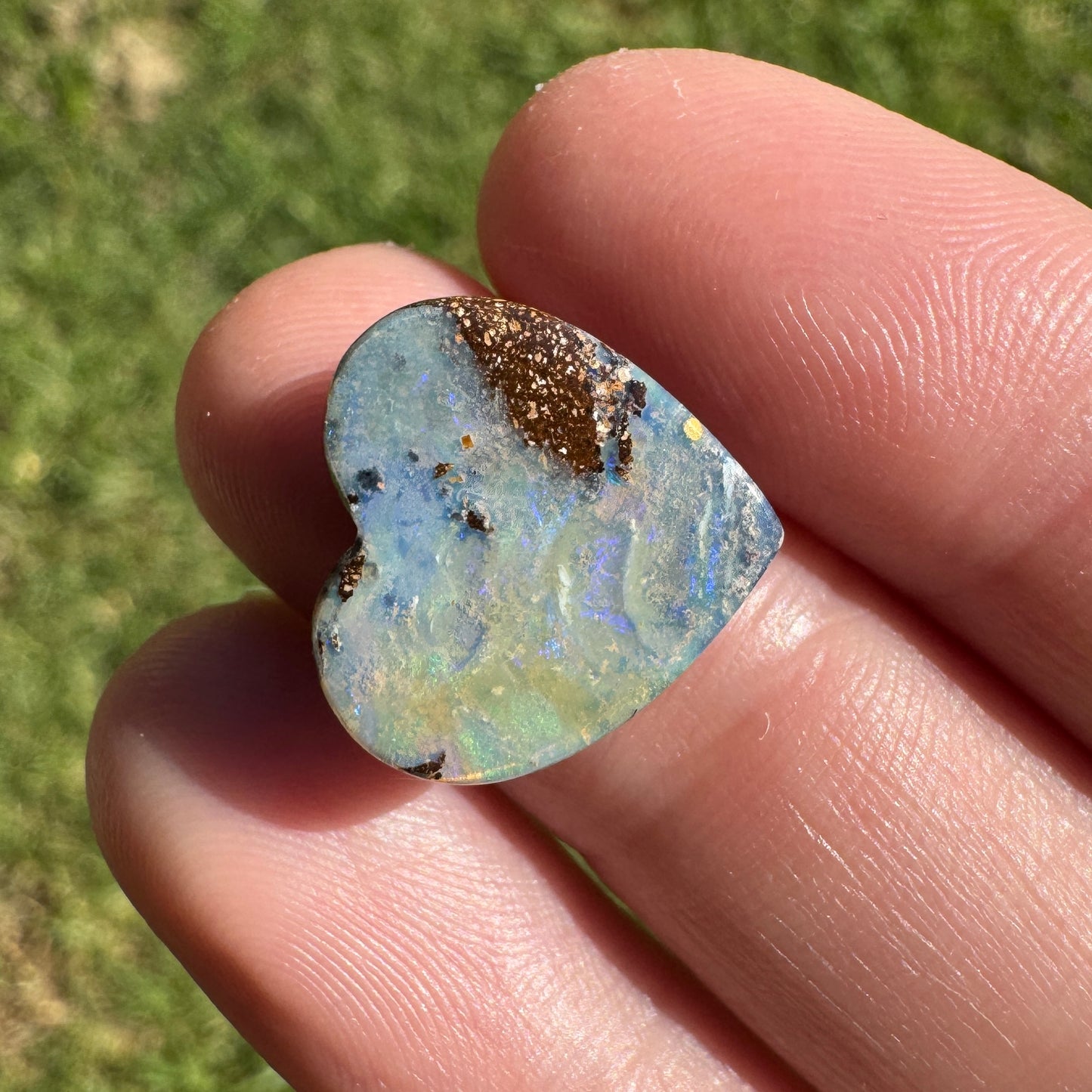 6.96 Ct heart boulder opal