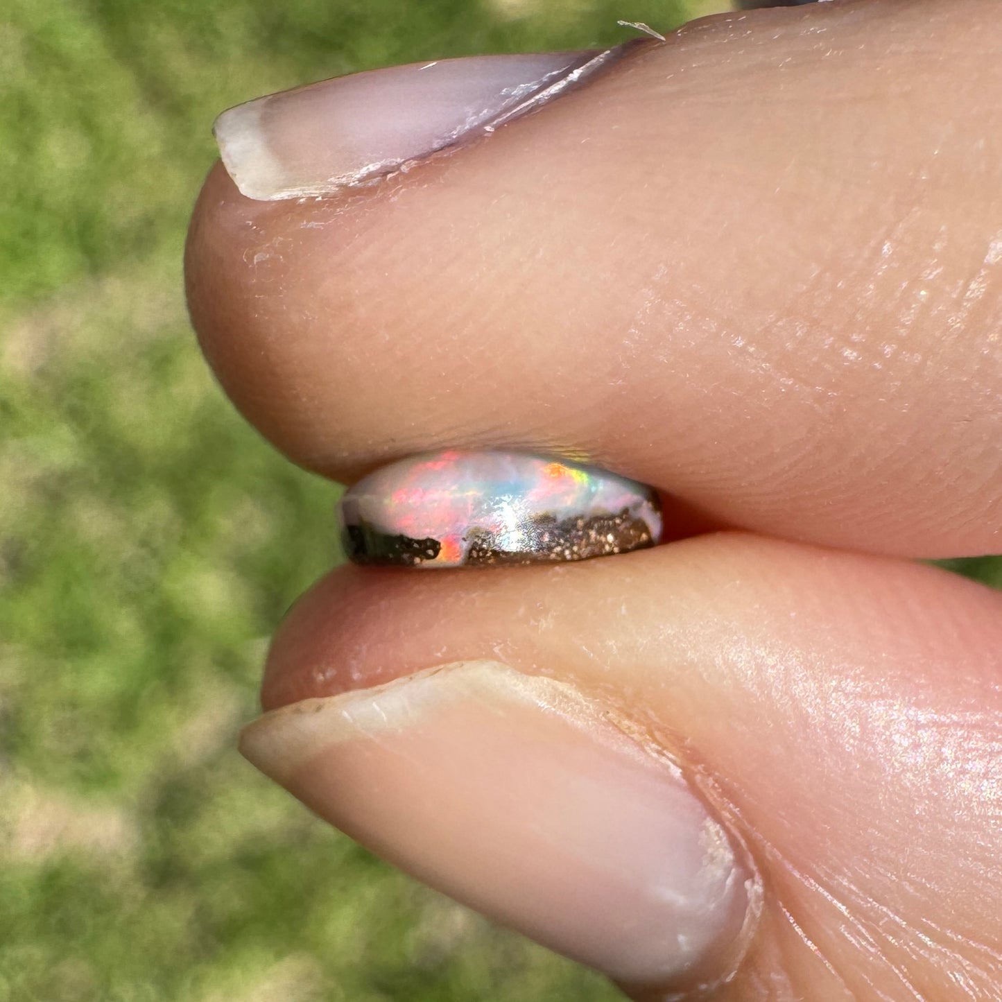 0.97 Ct small boulder opal